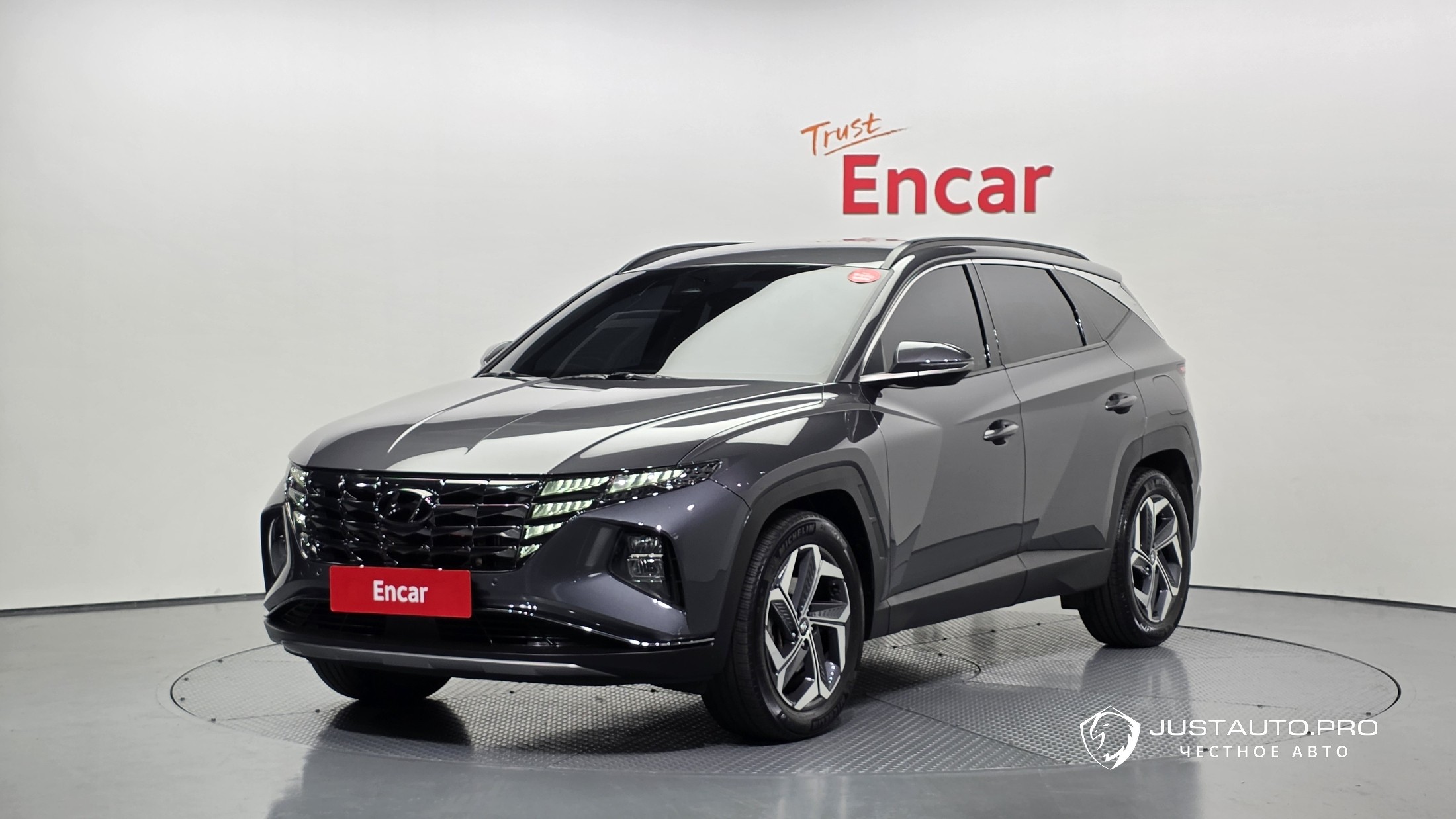 Автомобиль Hyundai Tucson