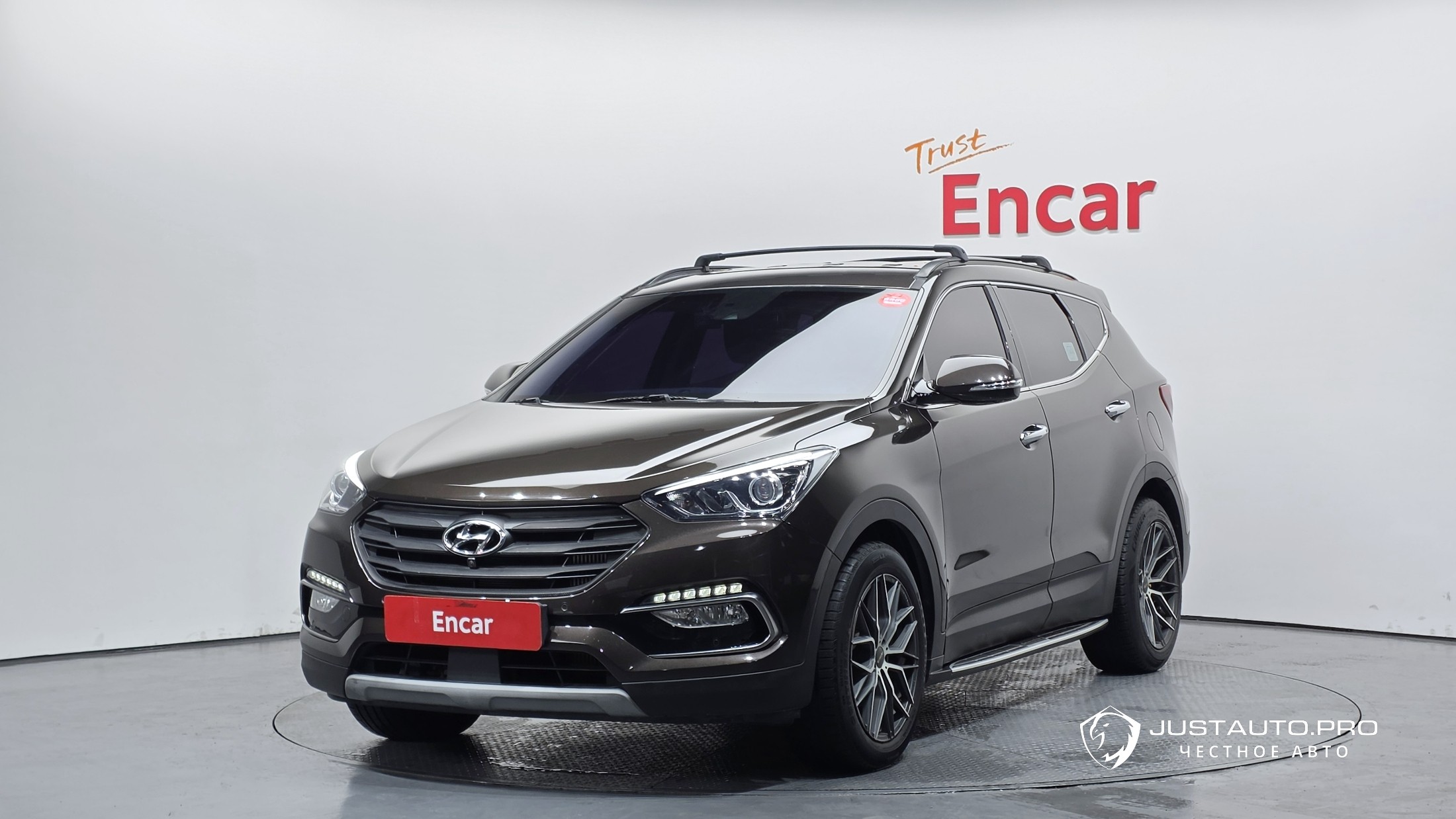 Автомобиль Hyundai Santafe