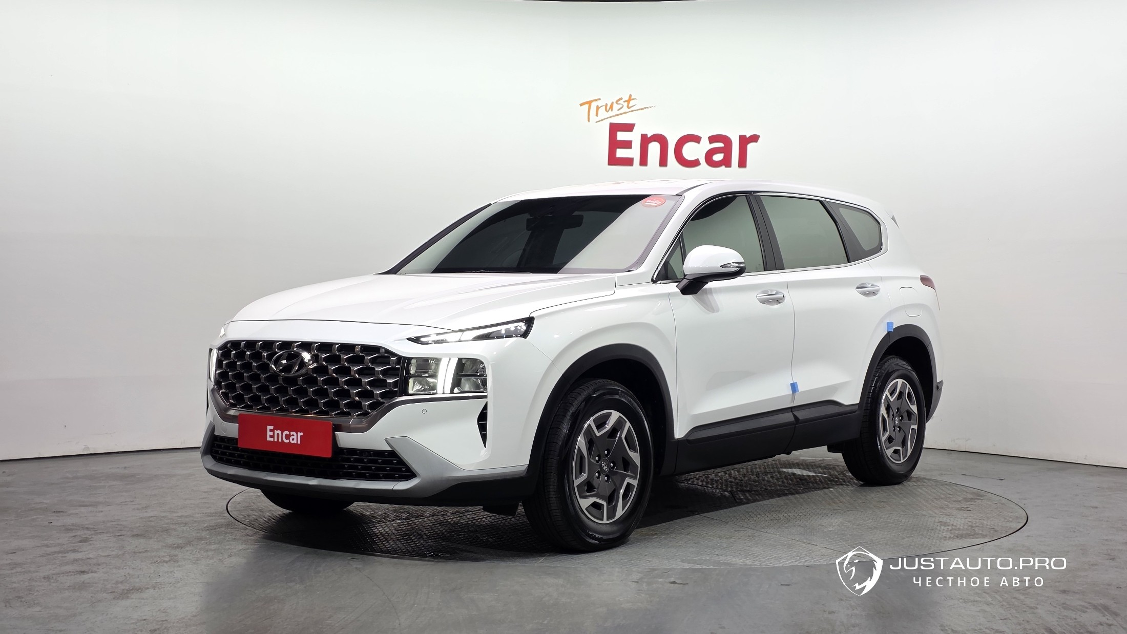 Автомобиль Hyundai Santafe