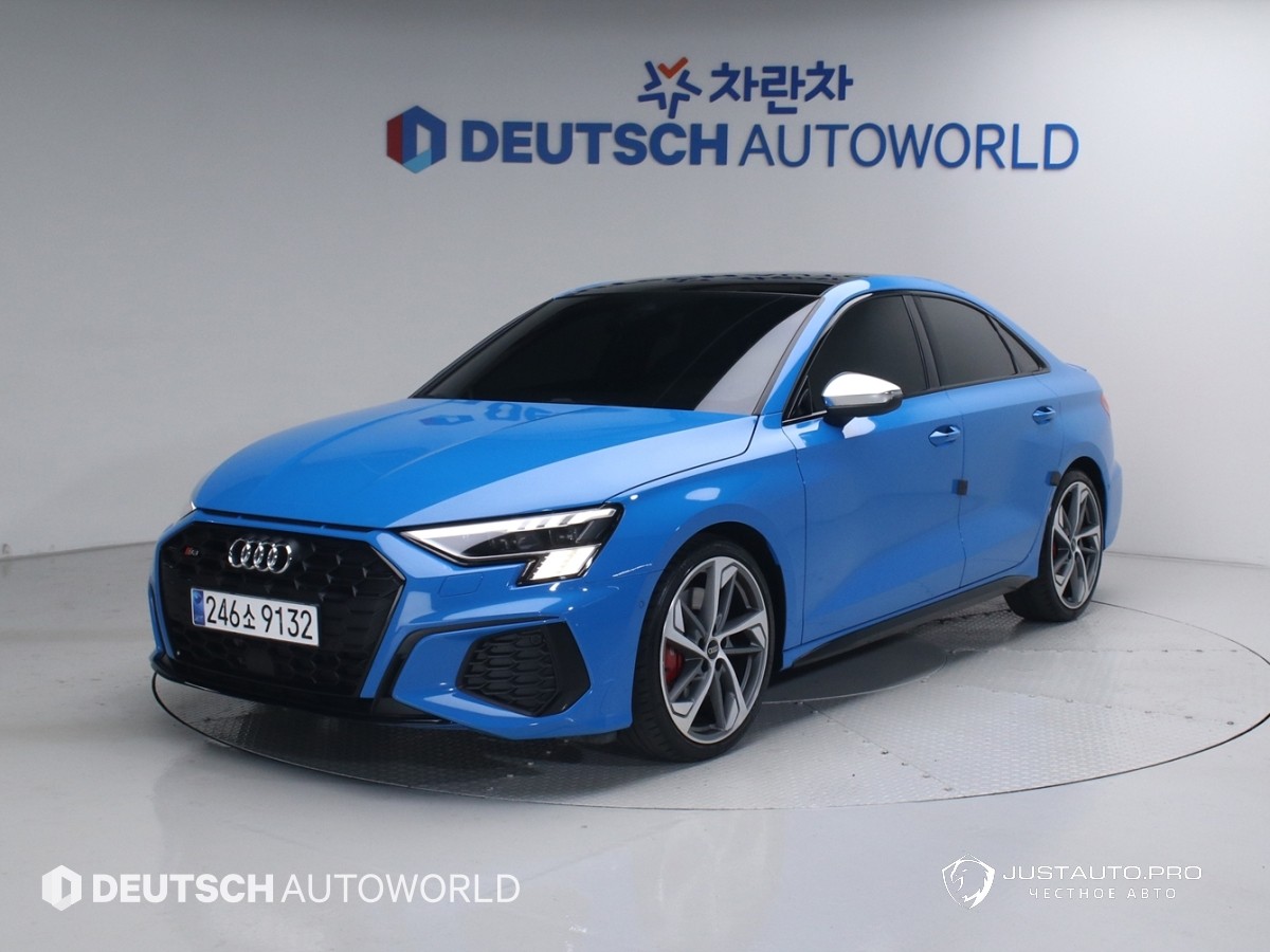 Автомобиль Audi S3