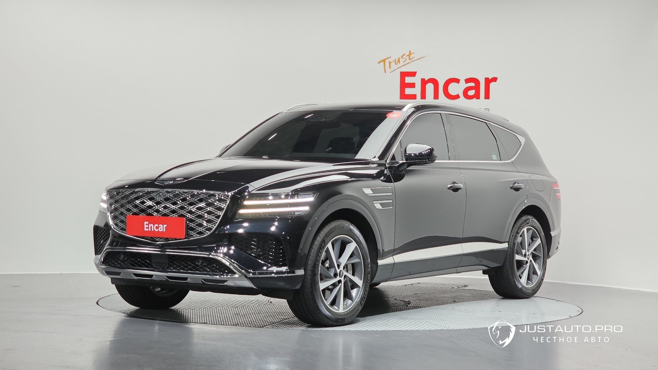 Автомобиль Genesis GV80