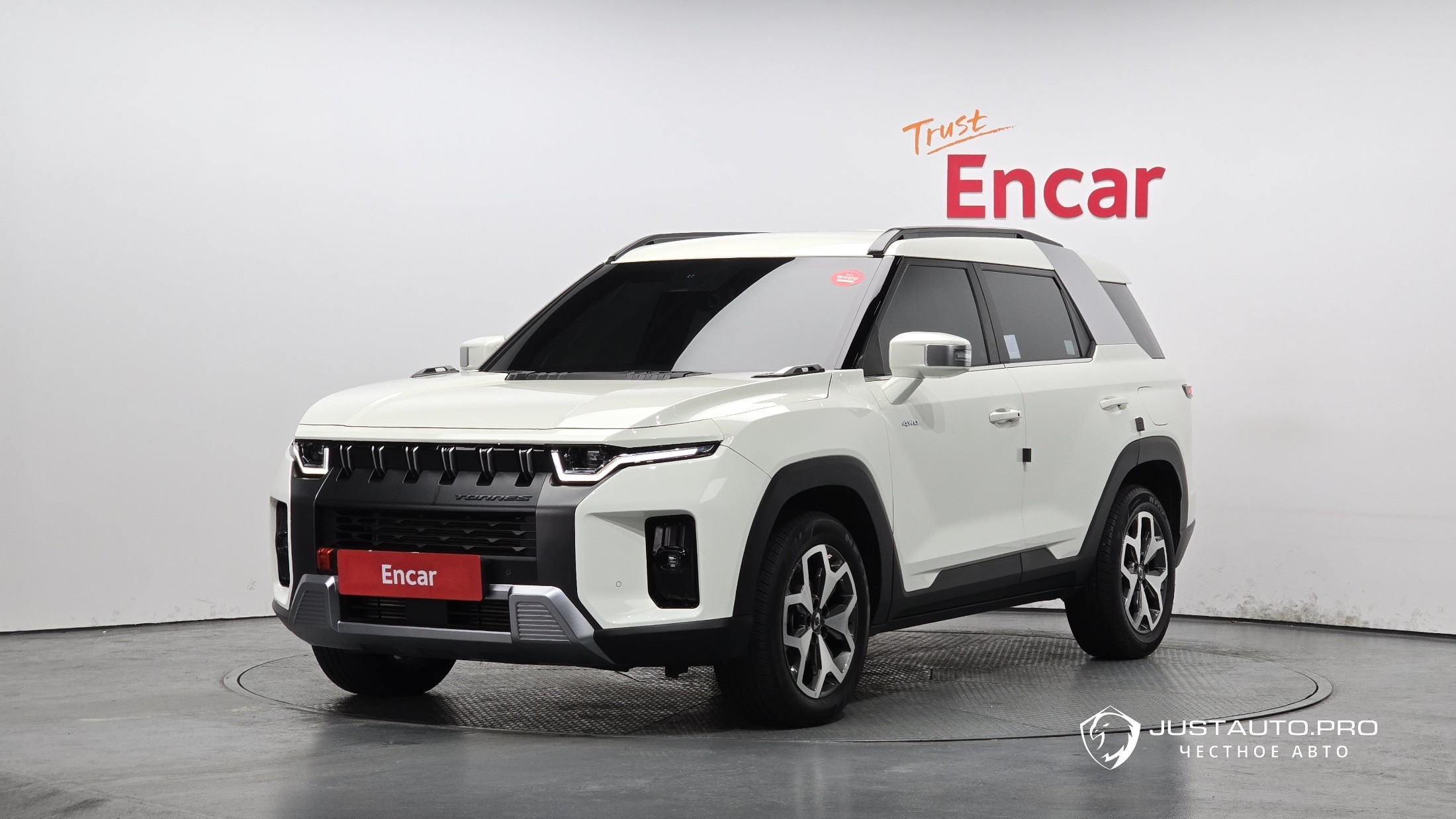 Автомобиль KG_Mobility_Ssangyong Torres