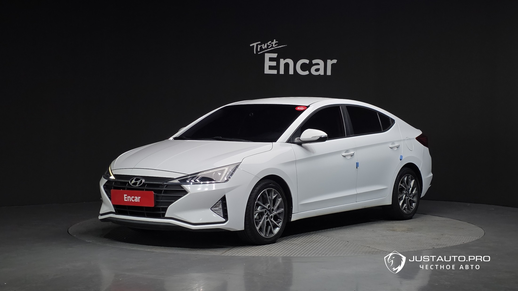 Автомобиль Hyundai AVANTE