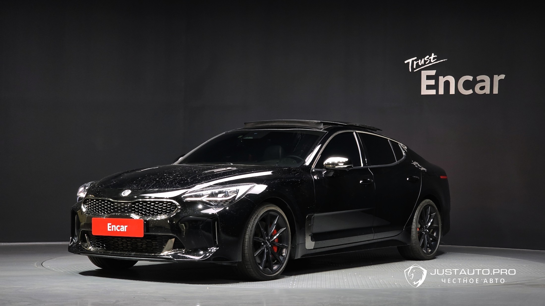 Автомобиль Kia Stinger
