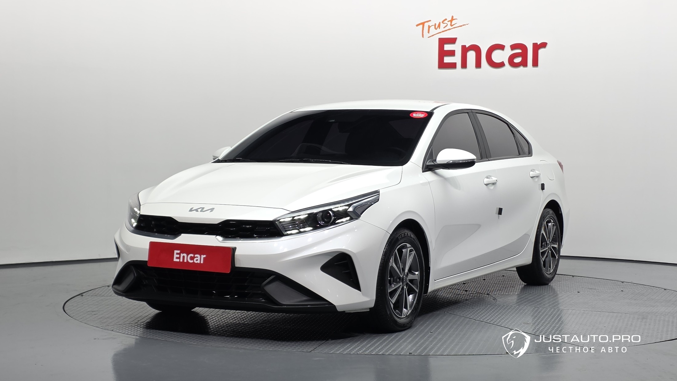Автомобиль Kia K3