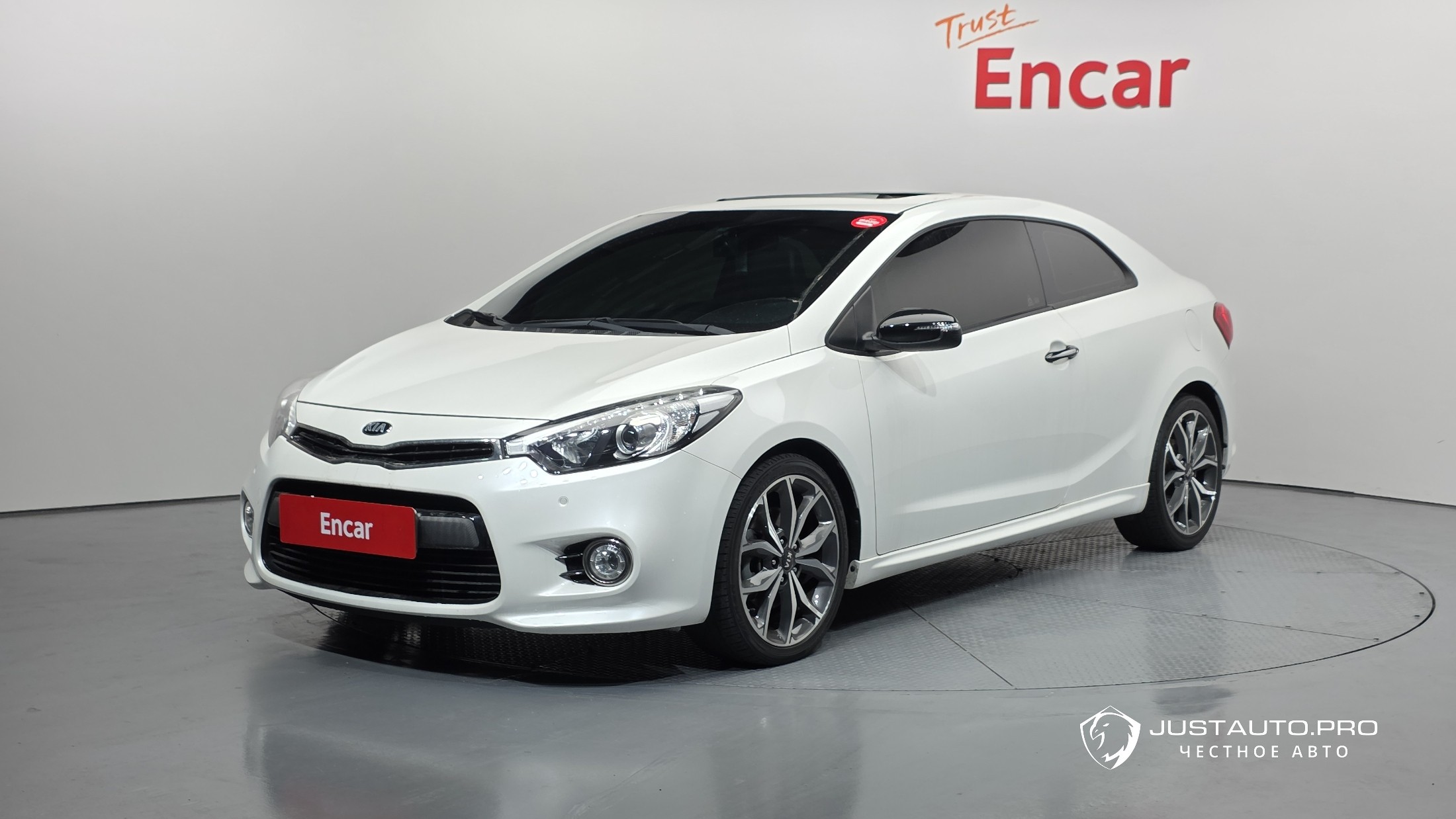 Автомобиль Kia K3