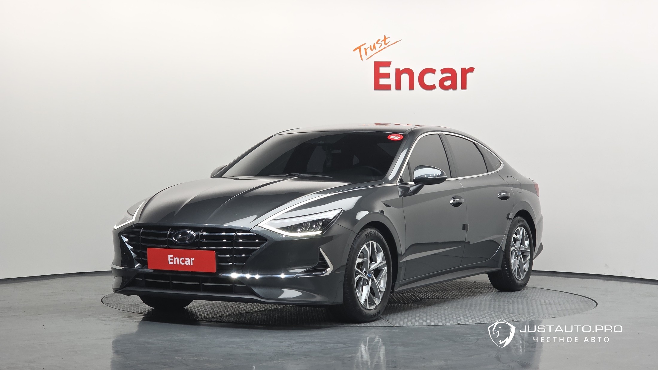 Автомобиль Hyundai Sonata
