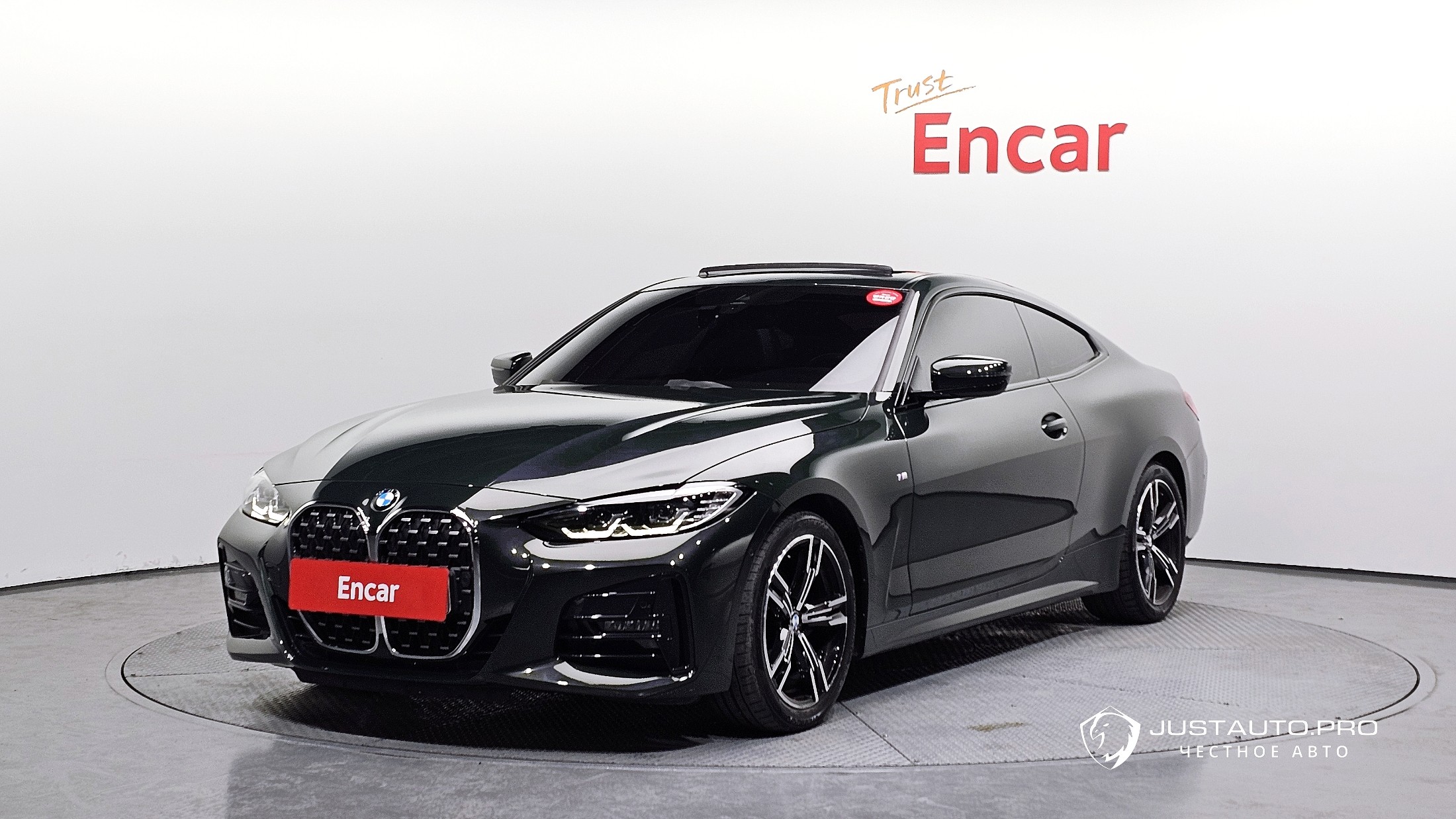 Автомобиль BMW 4-Series