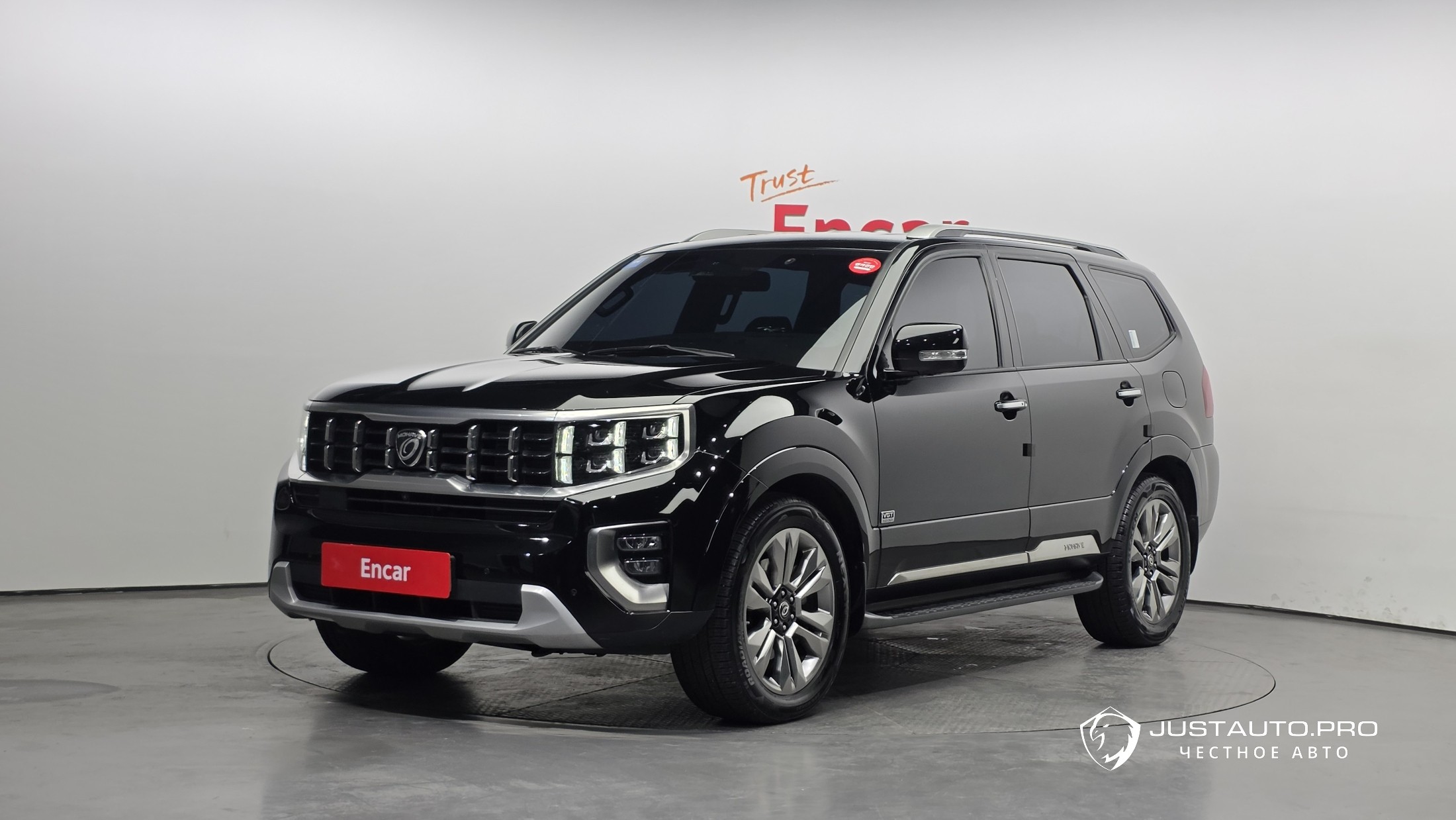 Автомобиль Kia Mohave