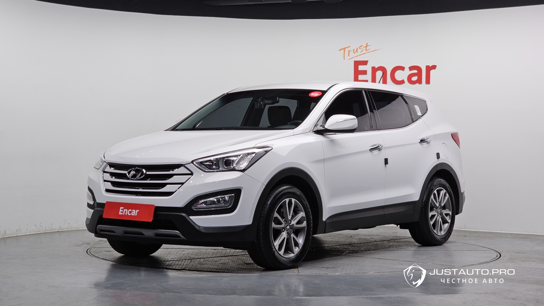 Автомобиль Hyundai Santafe