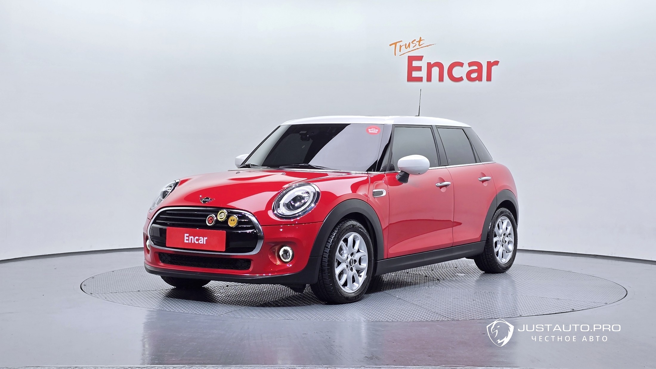 Автомобиль Mini Cooper