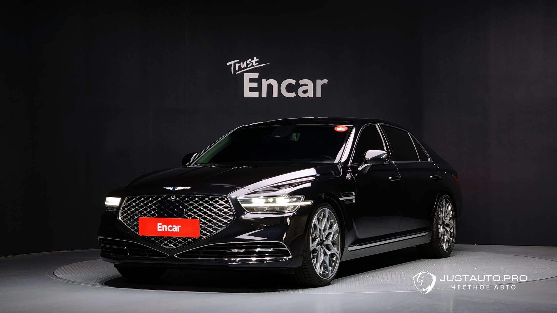 Автомобиль Genesis G90