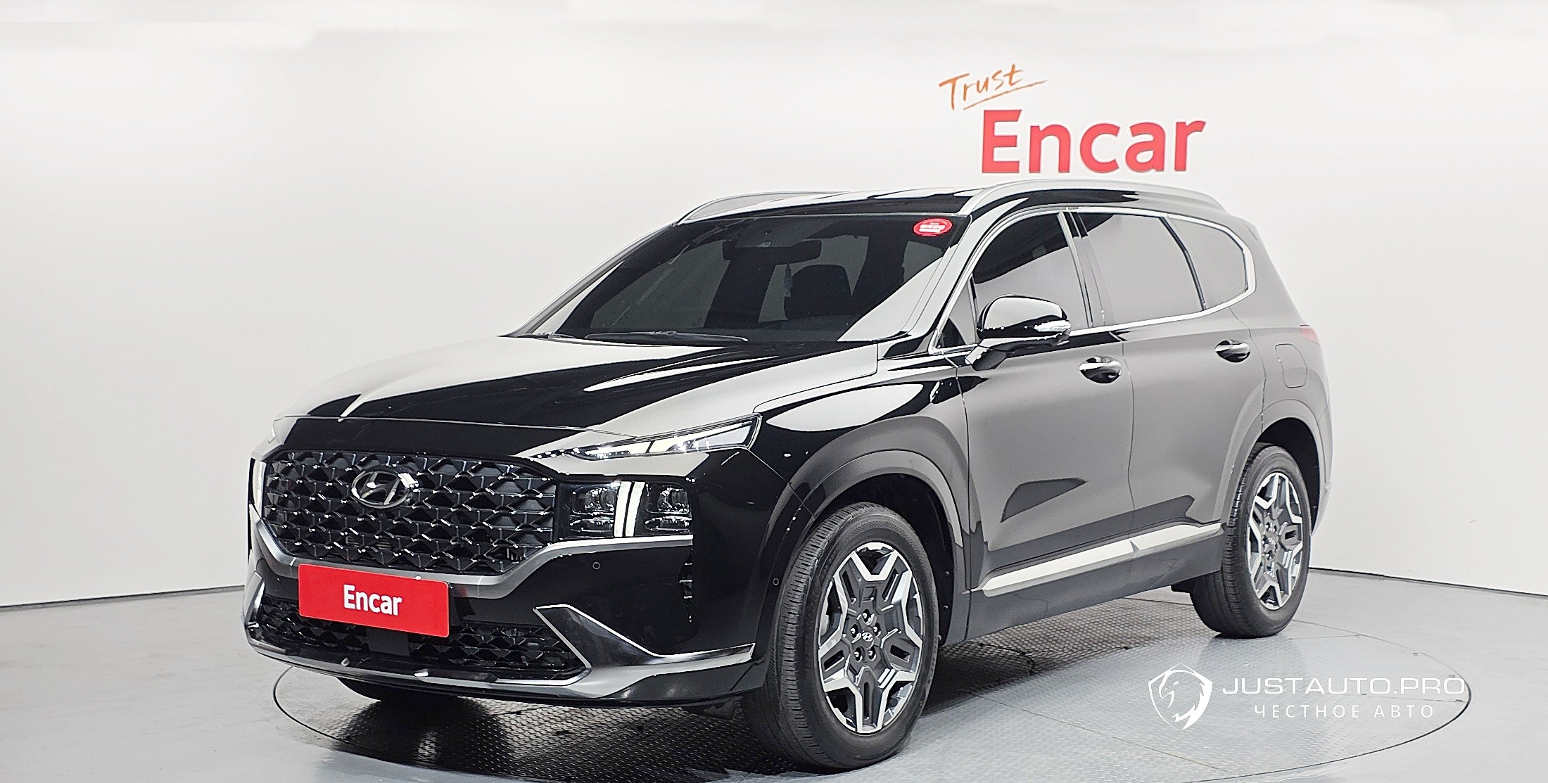 Автомобиль Hyundai Santafe