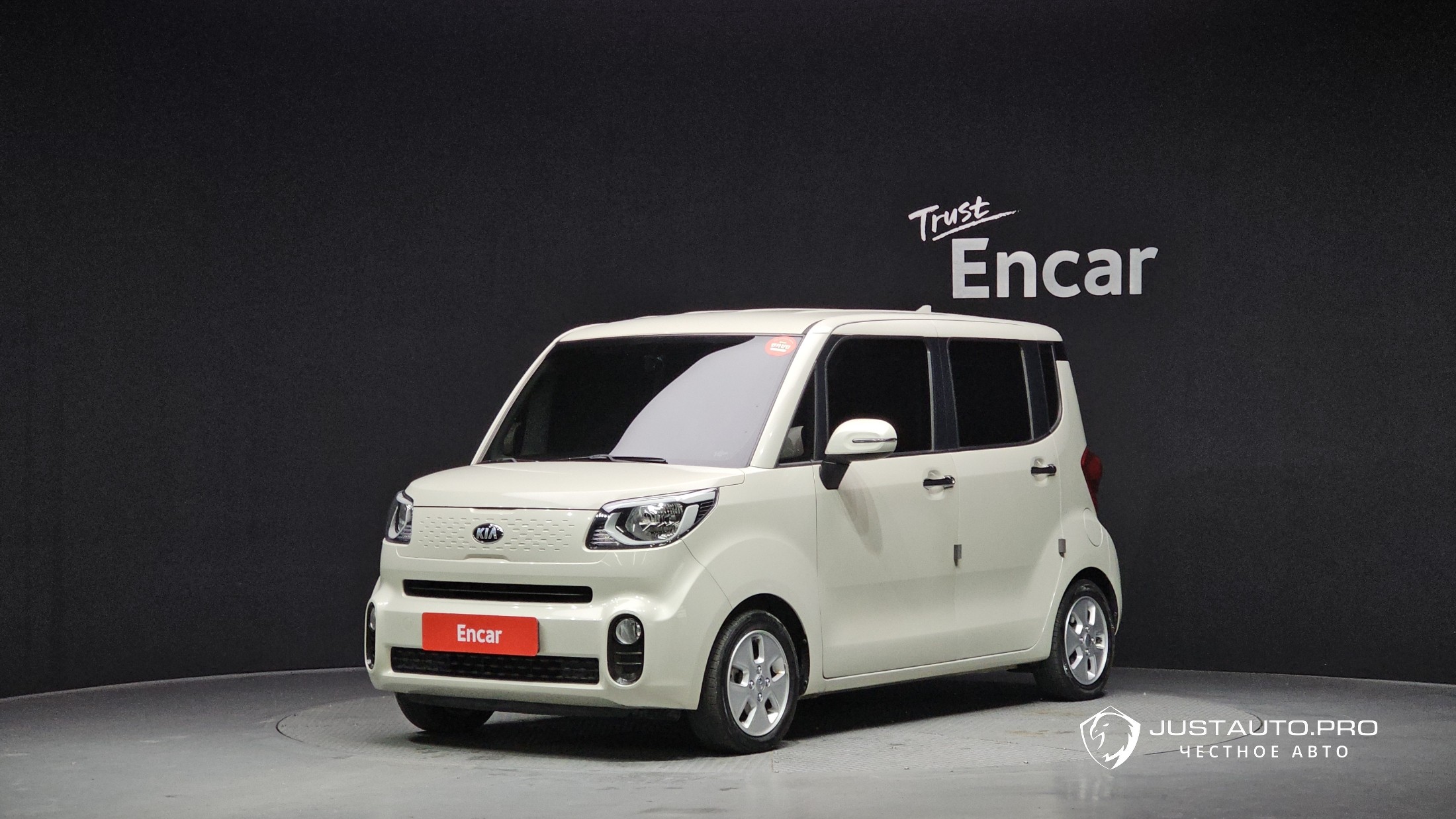 Автомобиль Kia RAY