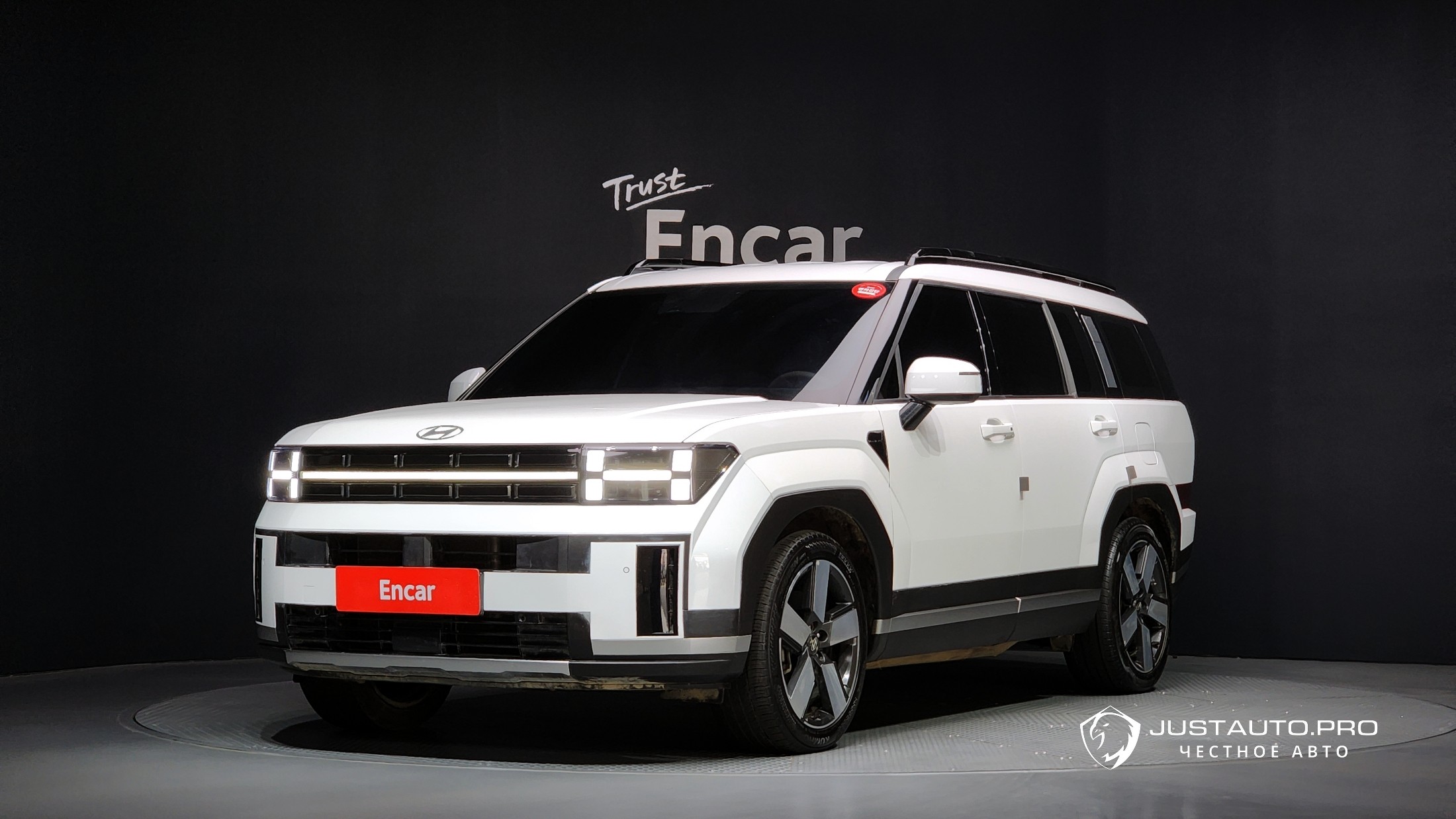 Автомобиль Hyundai Santafe