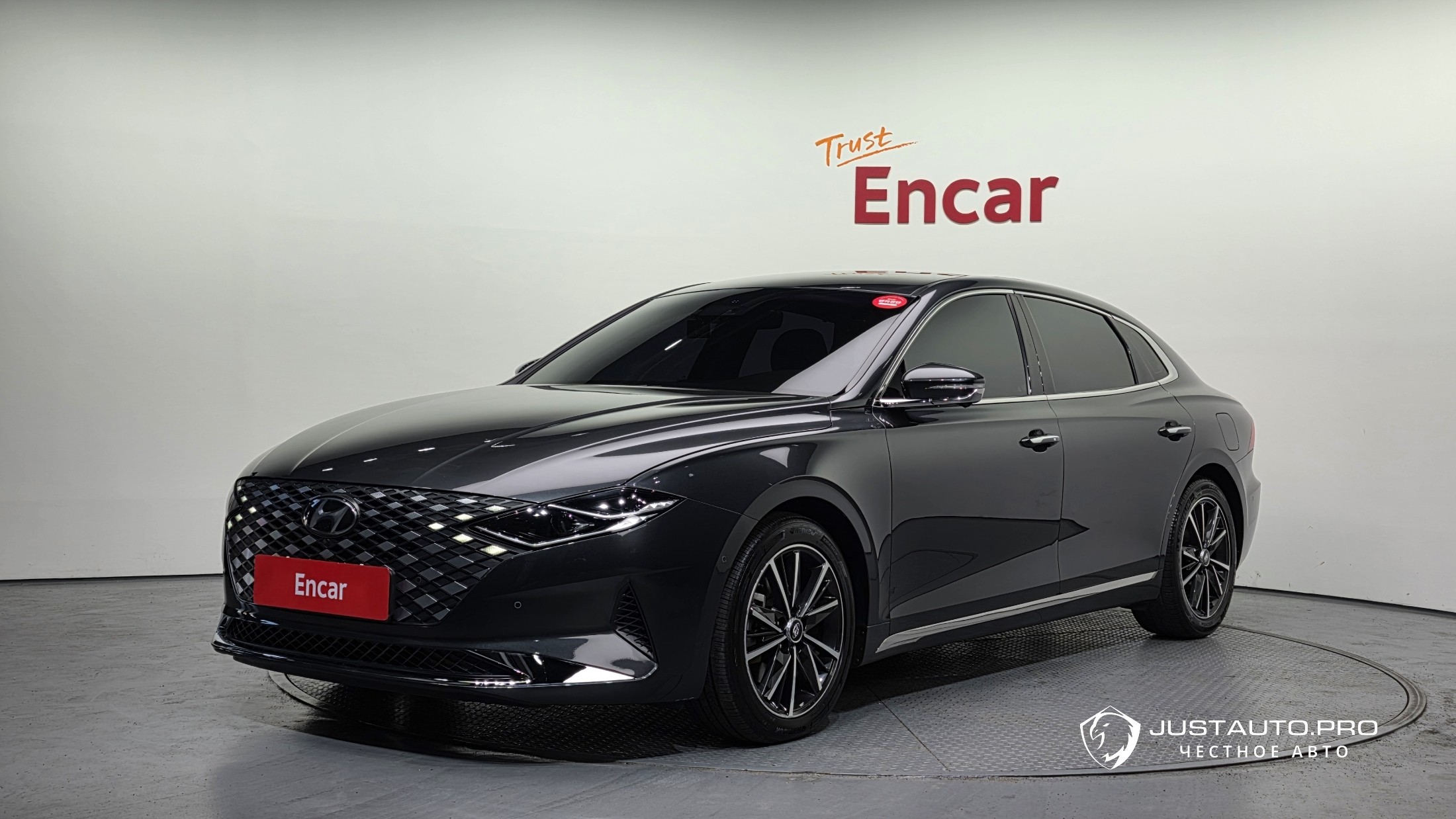 Автомобиль Hyundai Grandeur