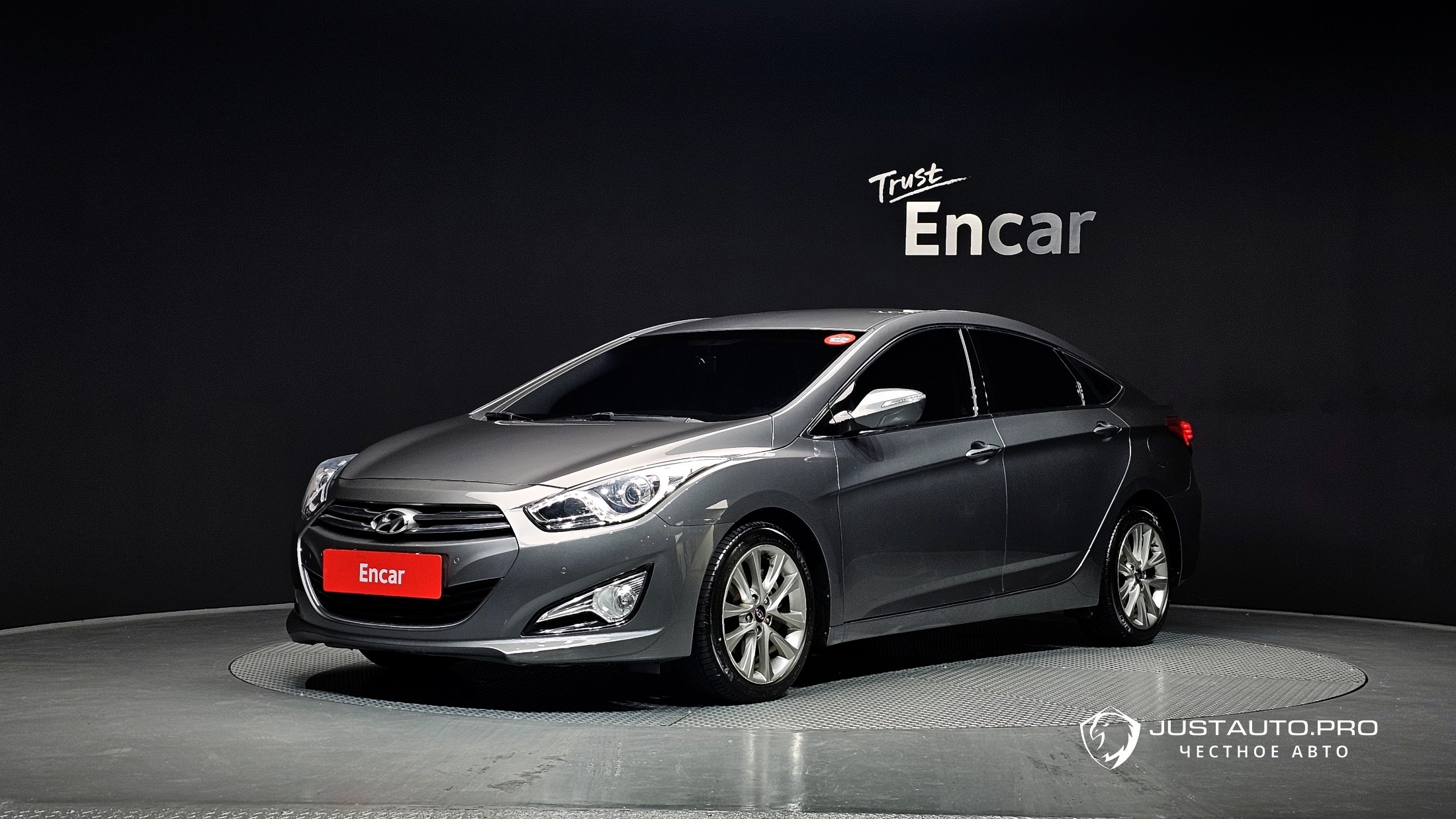 Автомобиль Hyundai i40