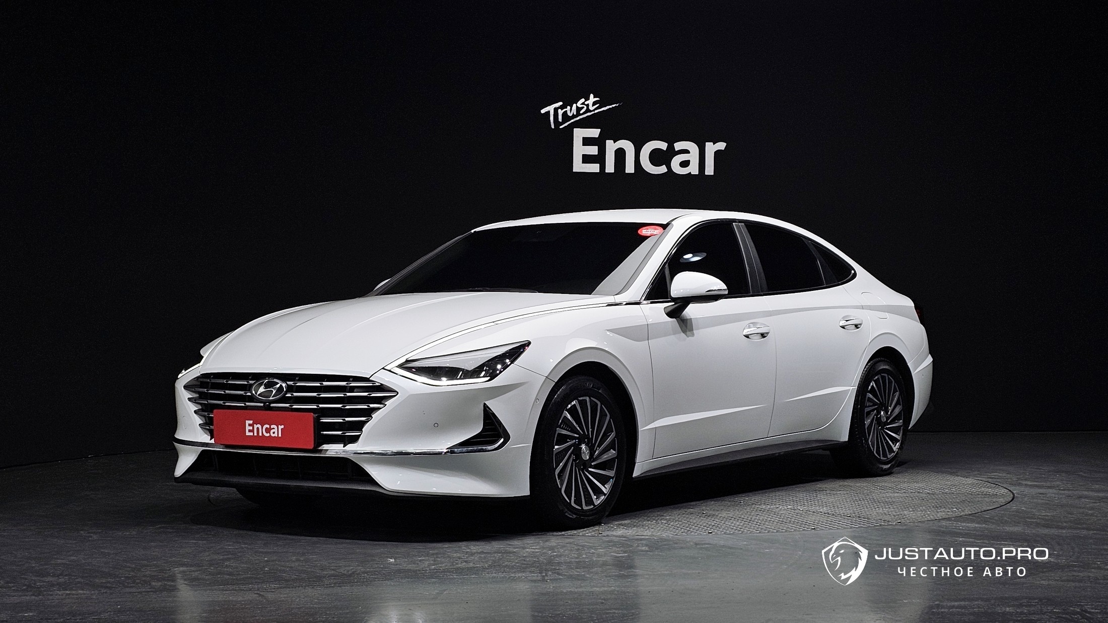 Автомобиль Hyundai Sonata