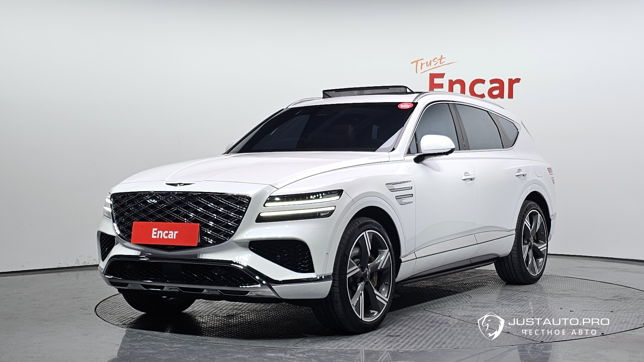 Автомобиль Genesis GV80