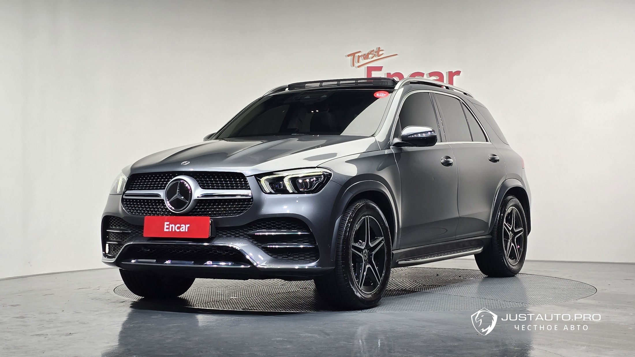 Автомобиль Mercedes-Benz GLE-Class