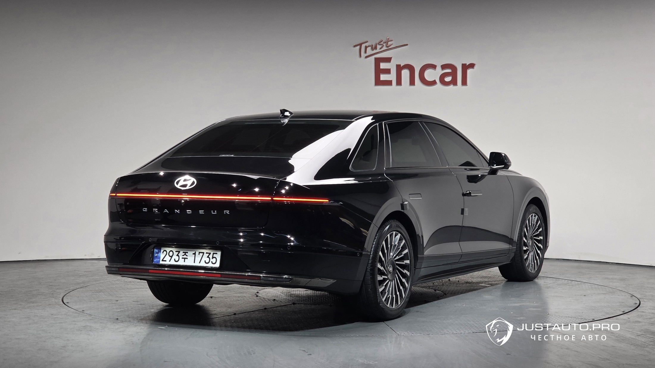 Автомобиль Hyundai Grandeur