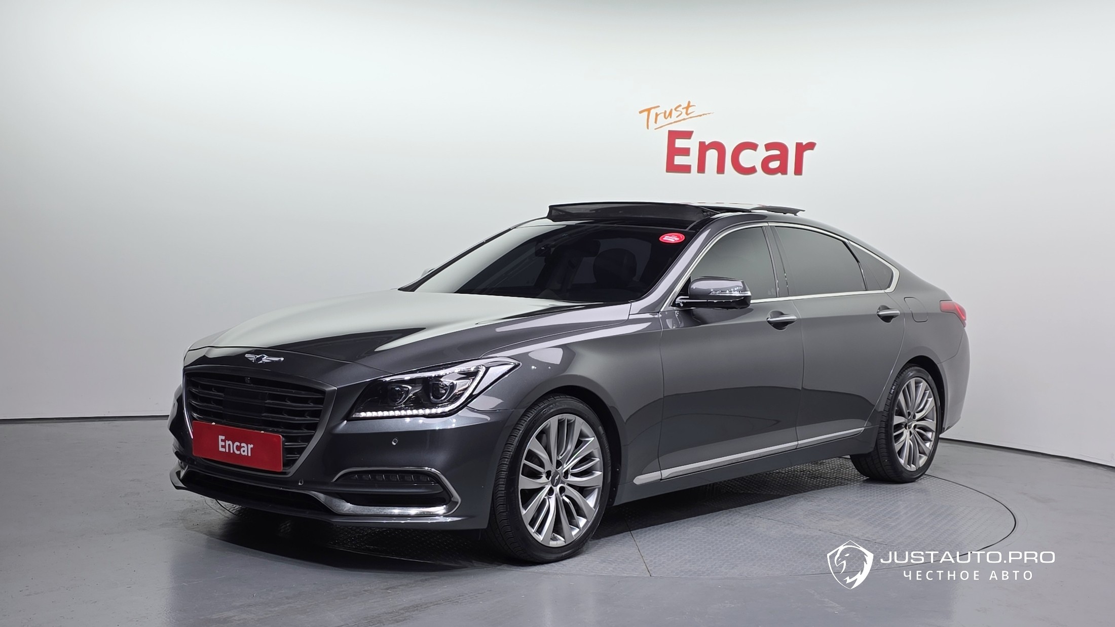 Автомобиль Genesis G80