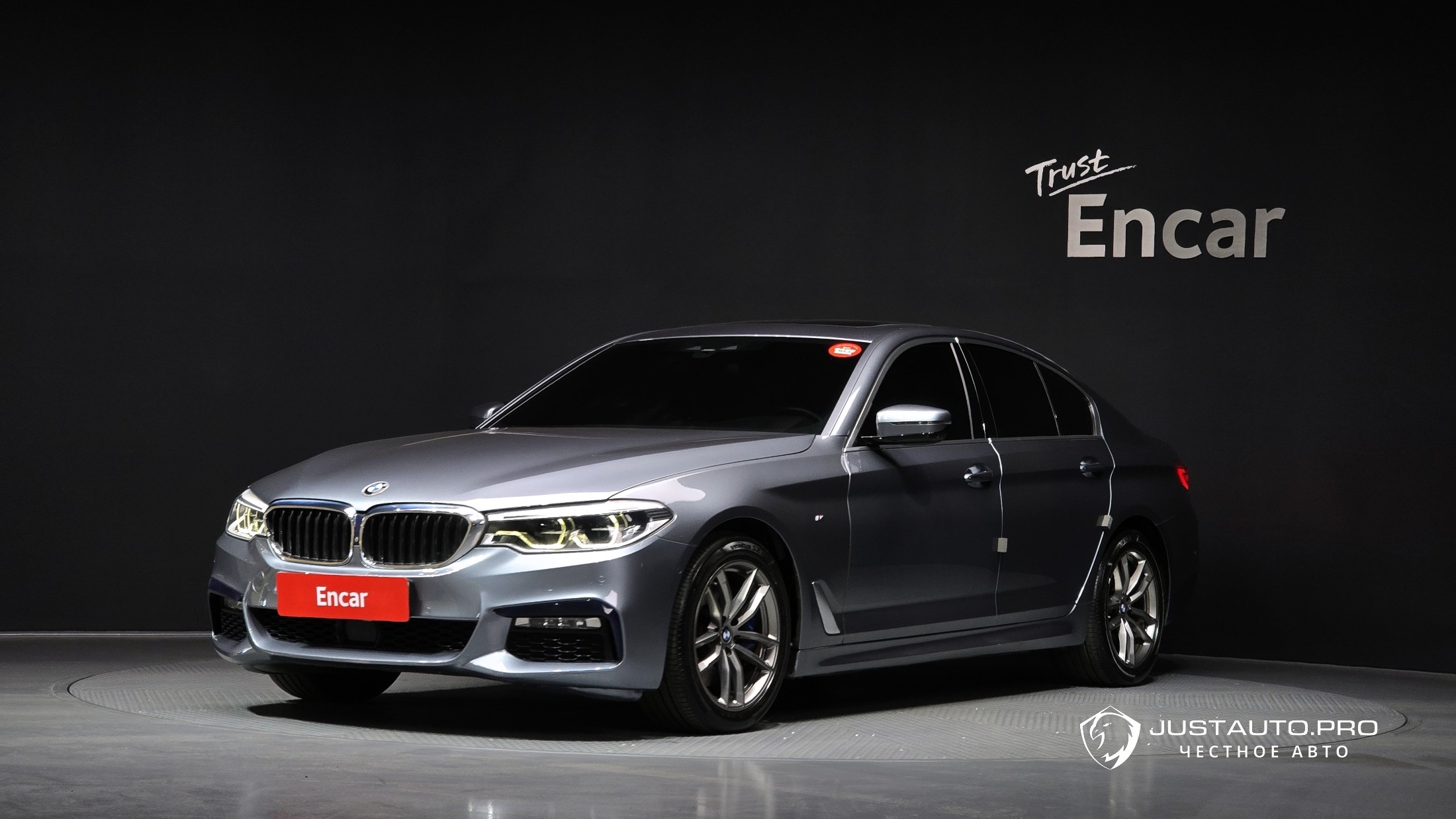 Автомобиль BMW 5-Series