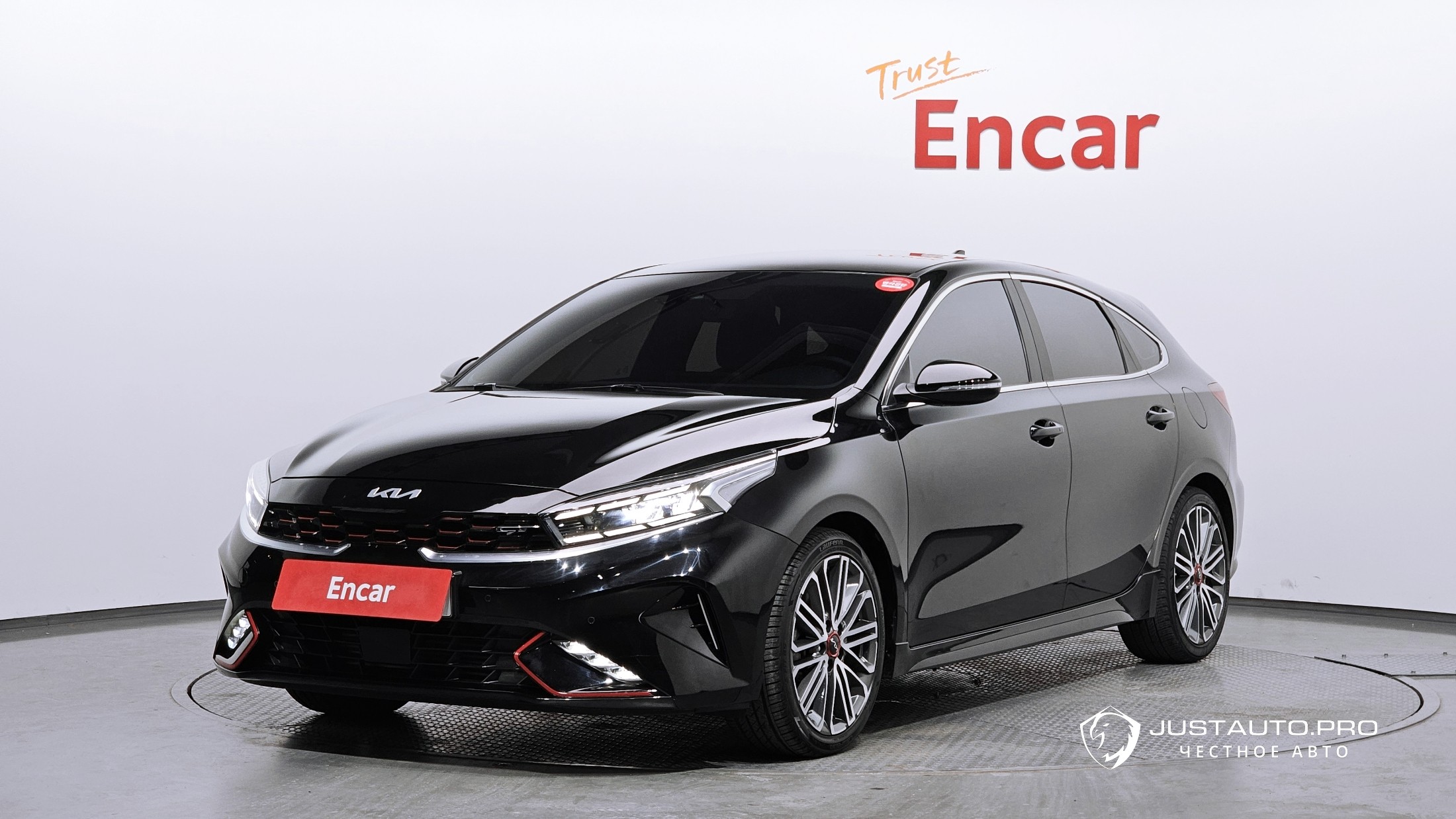 Автомобиль Kia K3