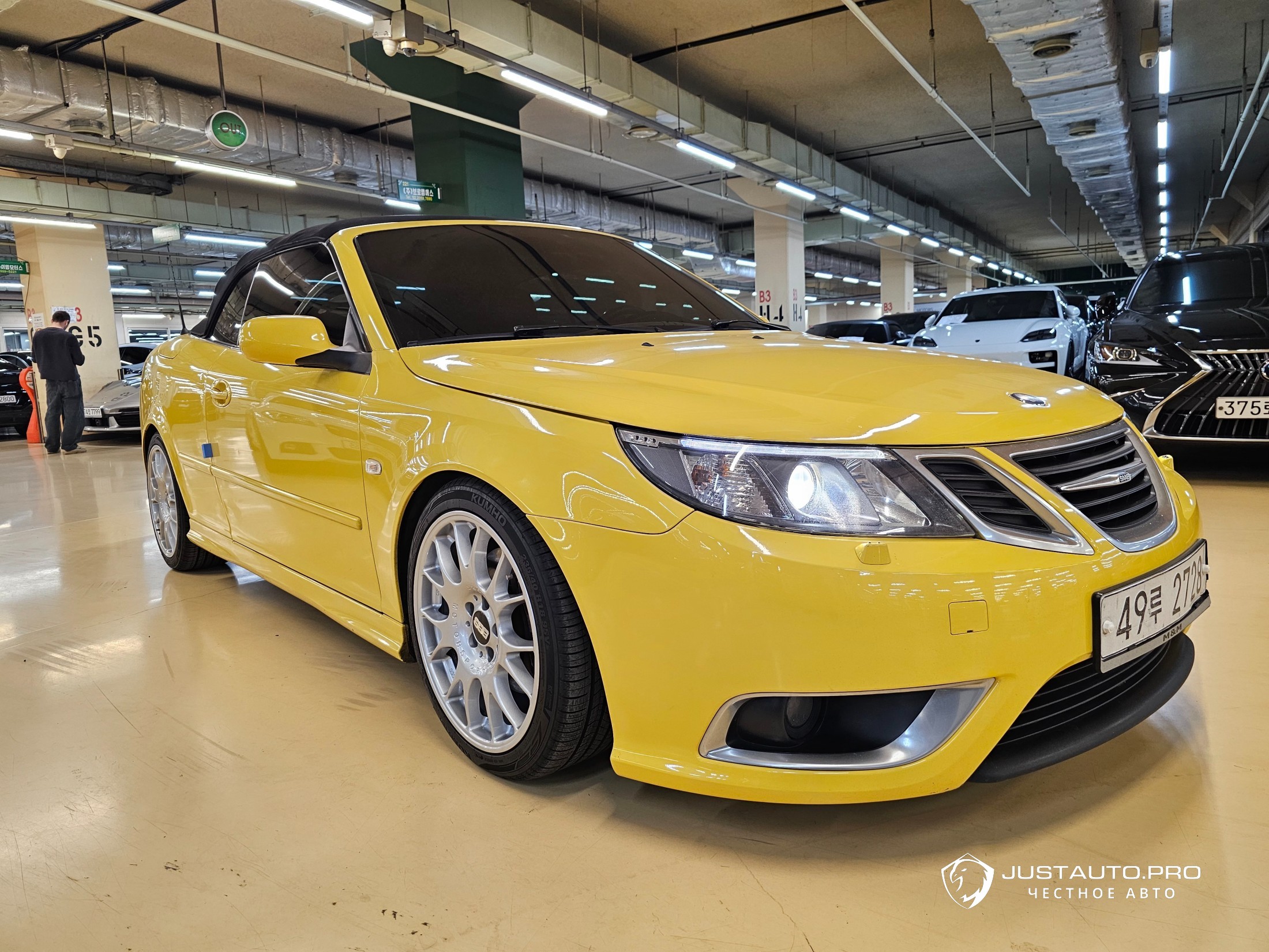Автомобиль Saab 9-3