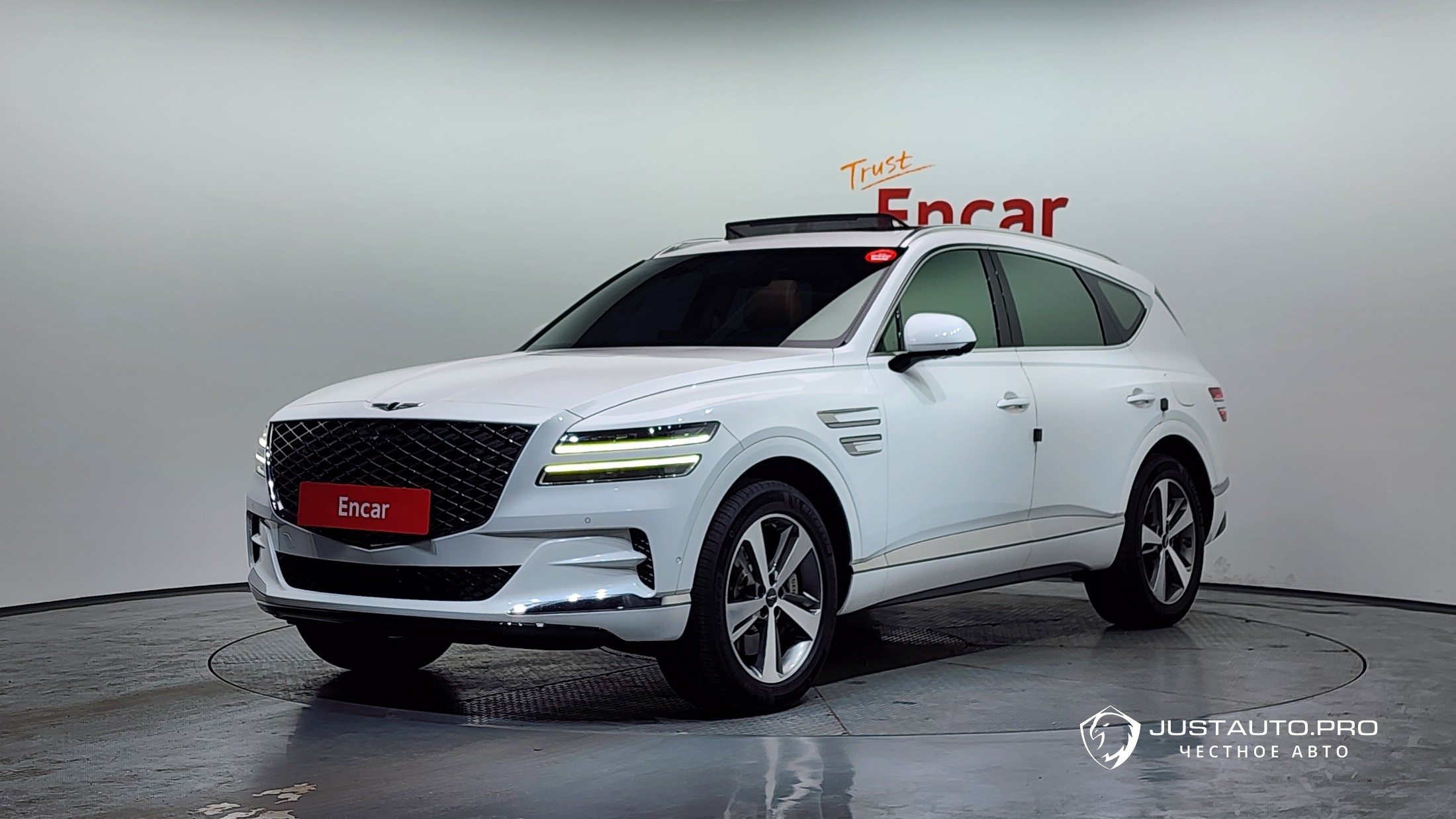 Автомобиль Genesis GV80