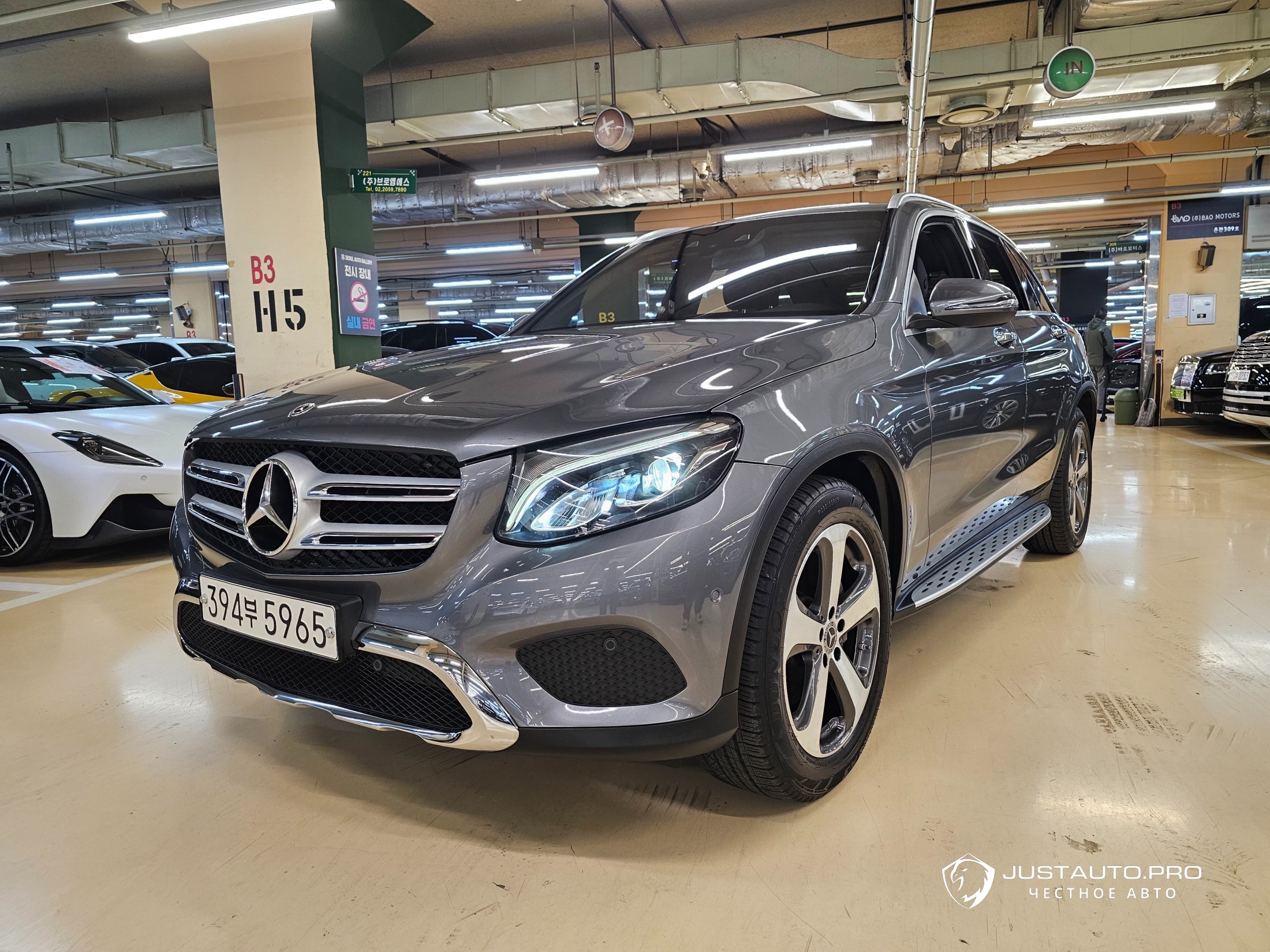 Автомобиль Mercedes-Benz GLC-Class