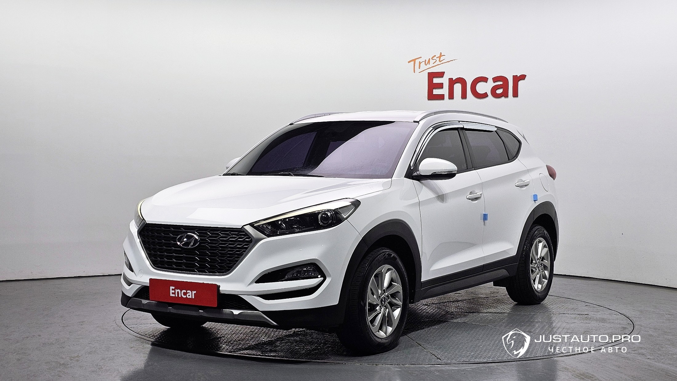 Автомобиль Hyundai Tucson