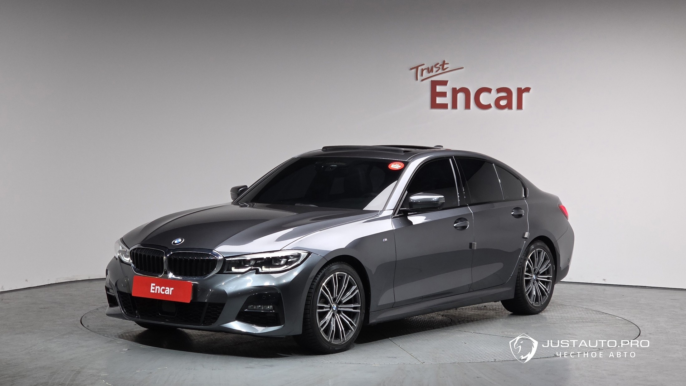 Автомобиль BMW 3-Series