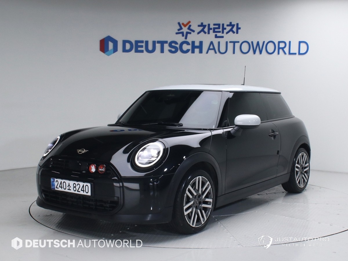 Автомобиль Mini Cooper