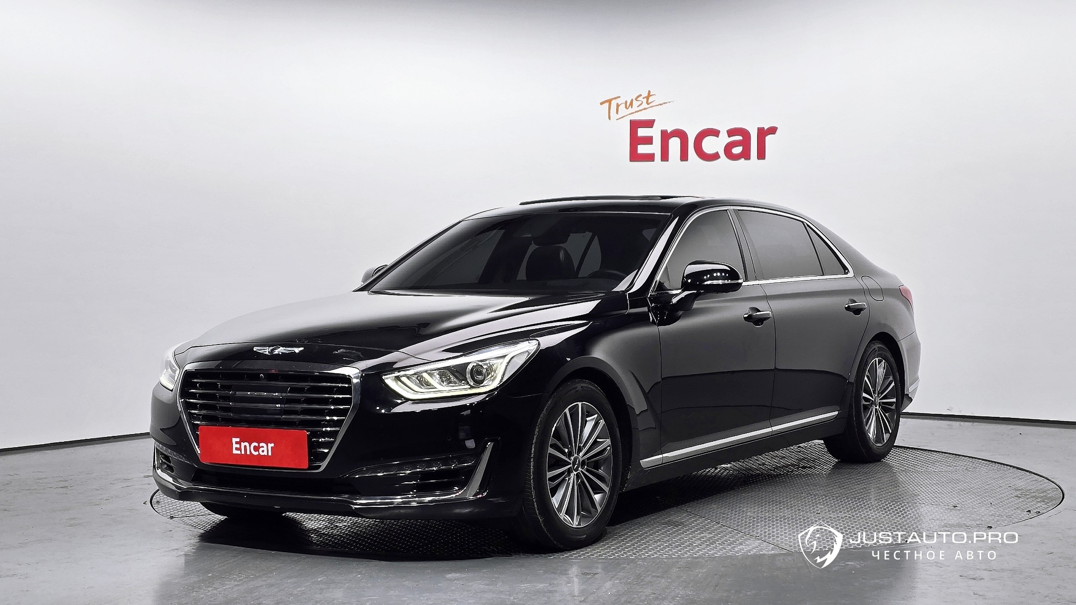 Автомобиль Genesis EQ900