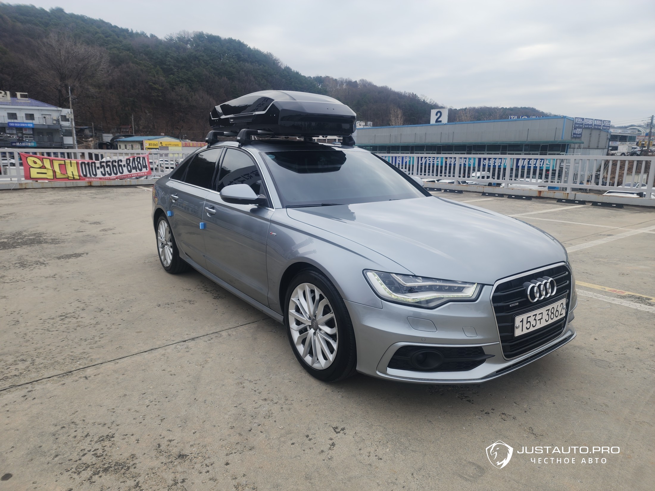 Автомобиль Audi A6