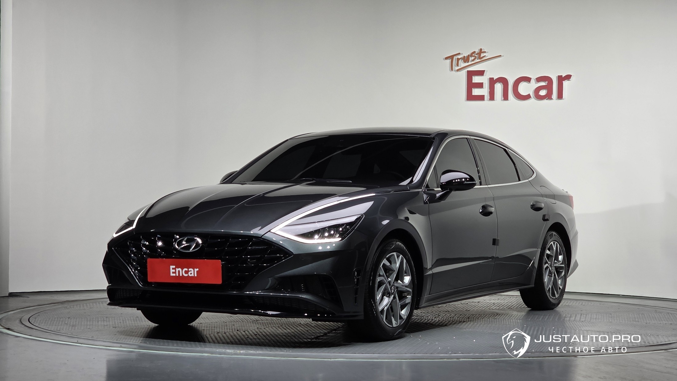 Автомобиль Hyundai Sonata