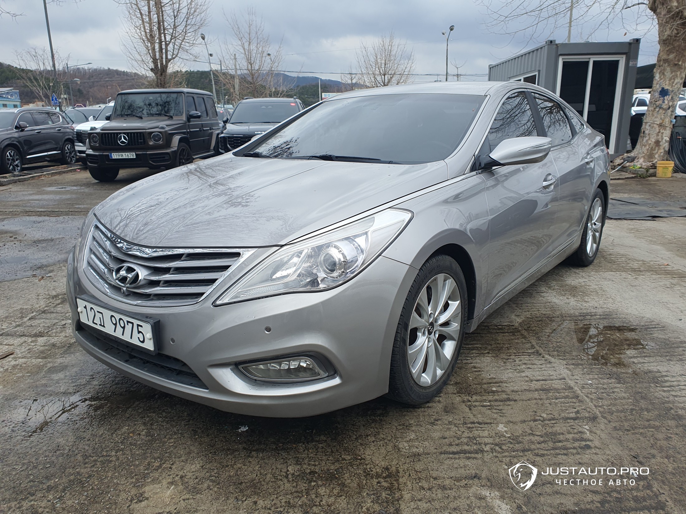 Автомобиль Hyundai Grandeur