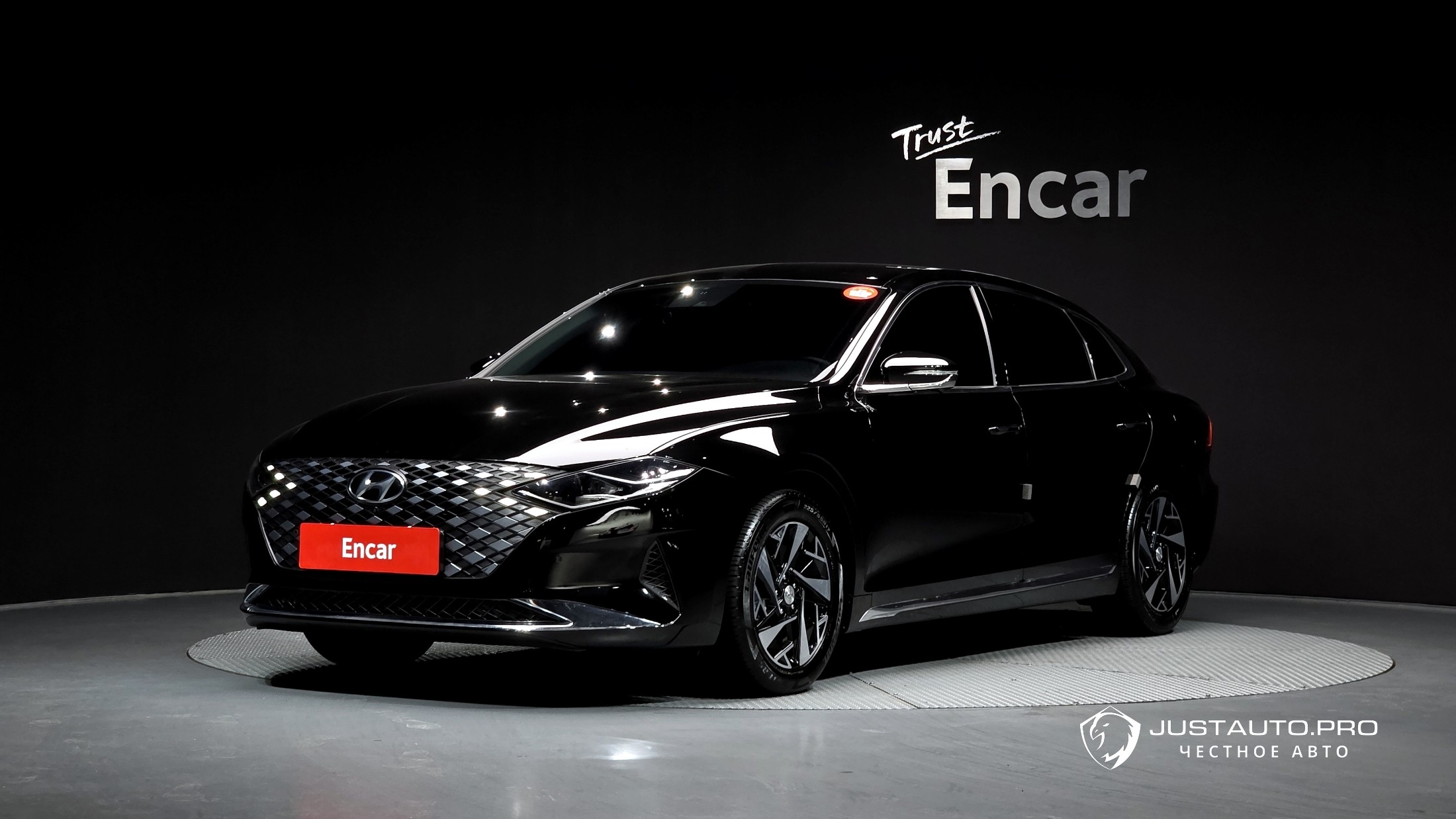 Автомобиль Hyundai Grandeur