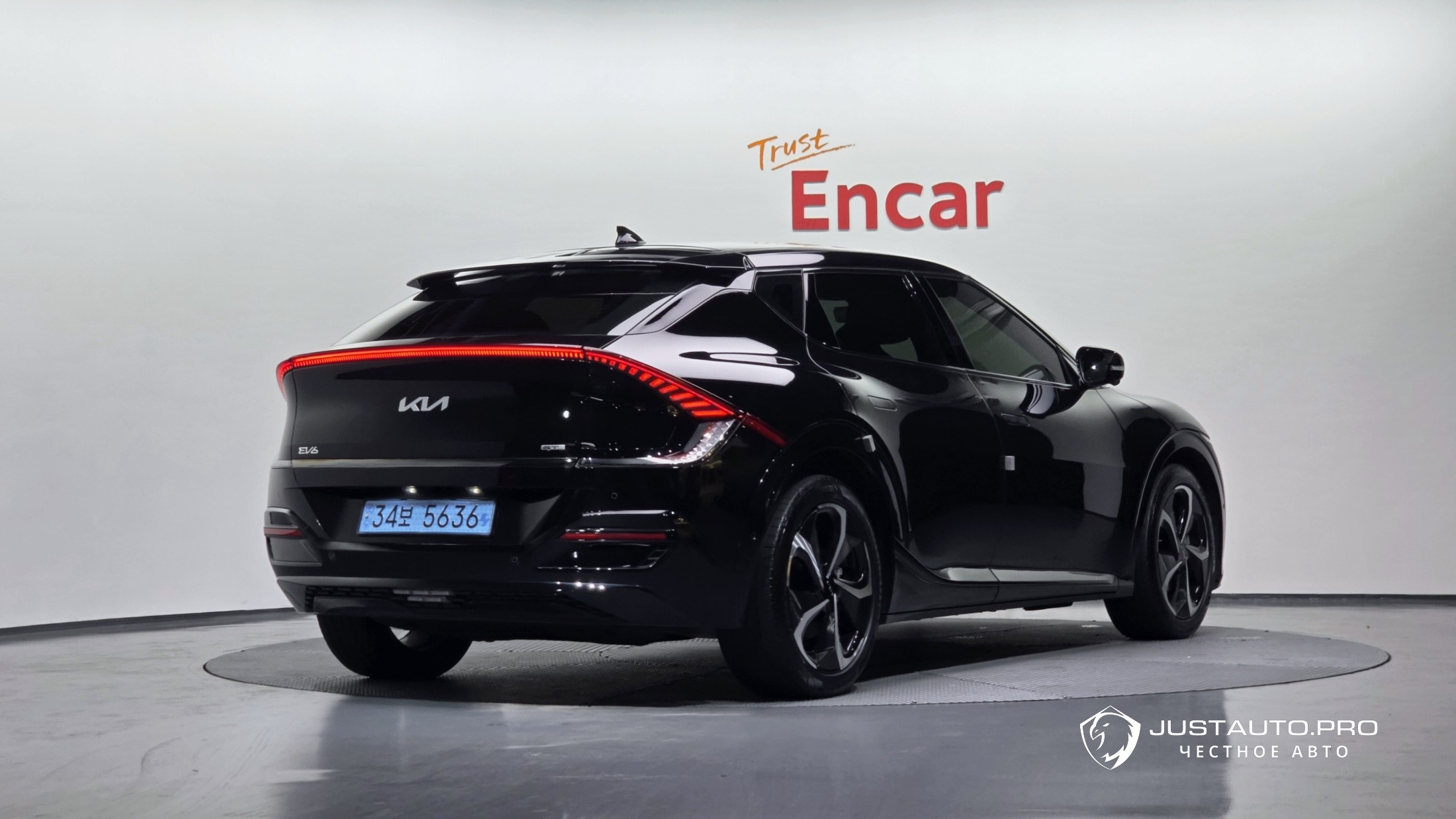 Автомобиль Kia EV6