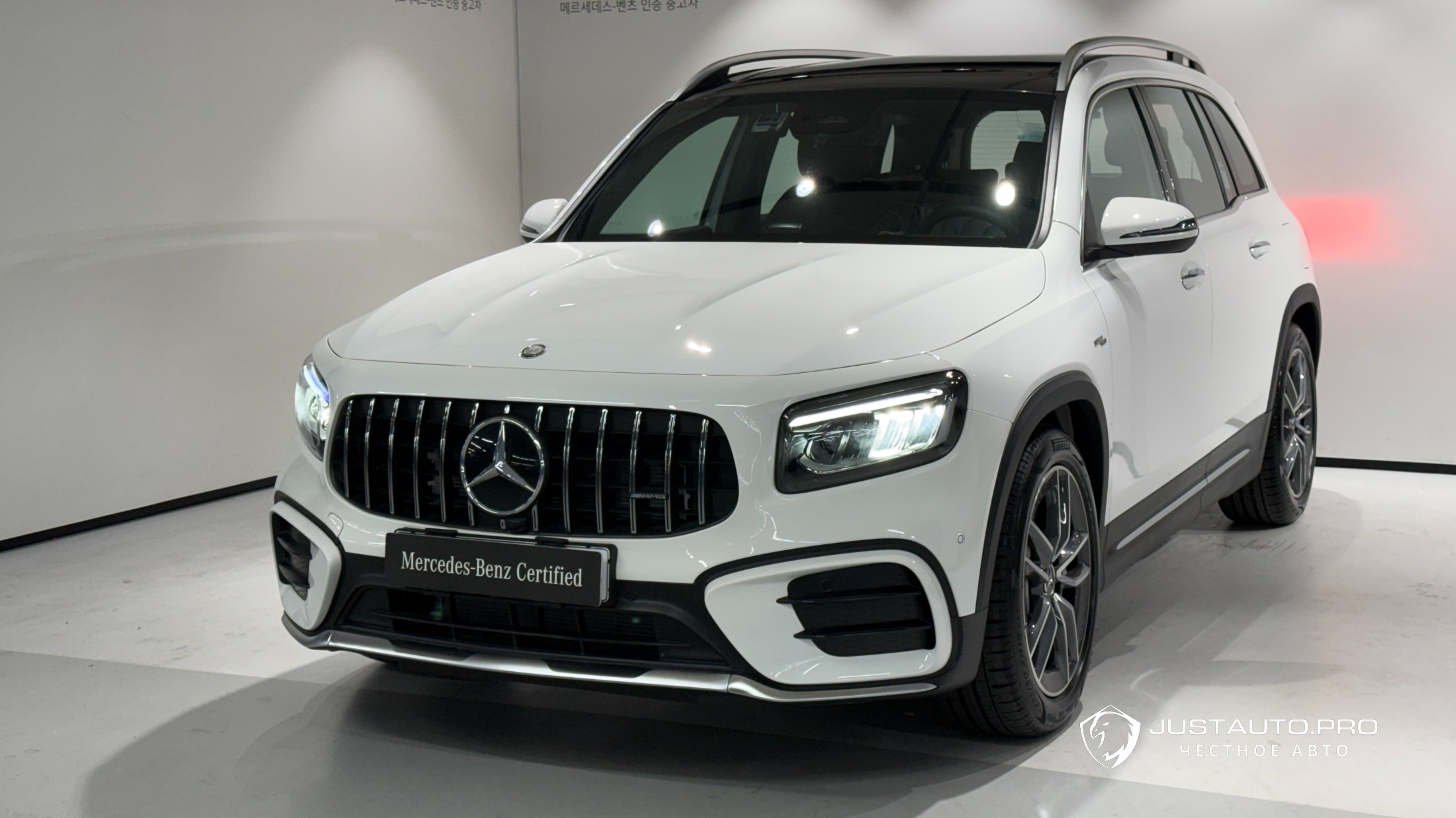 Автомобиль Mercedes-Benz GLB-Class