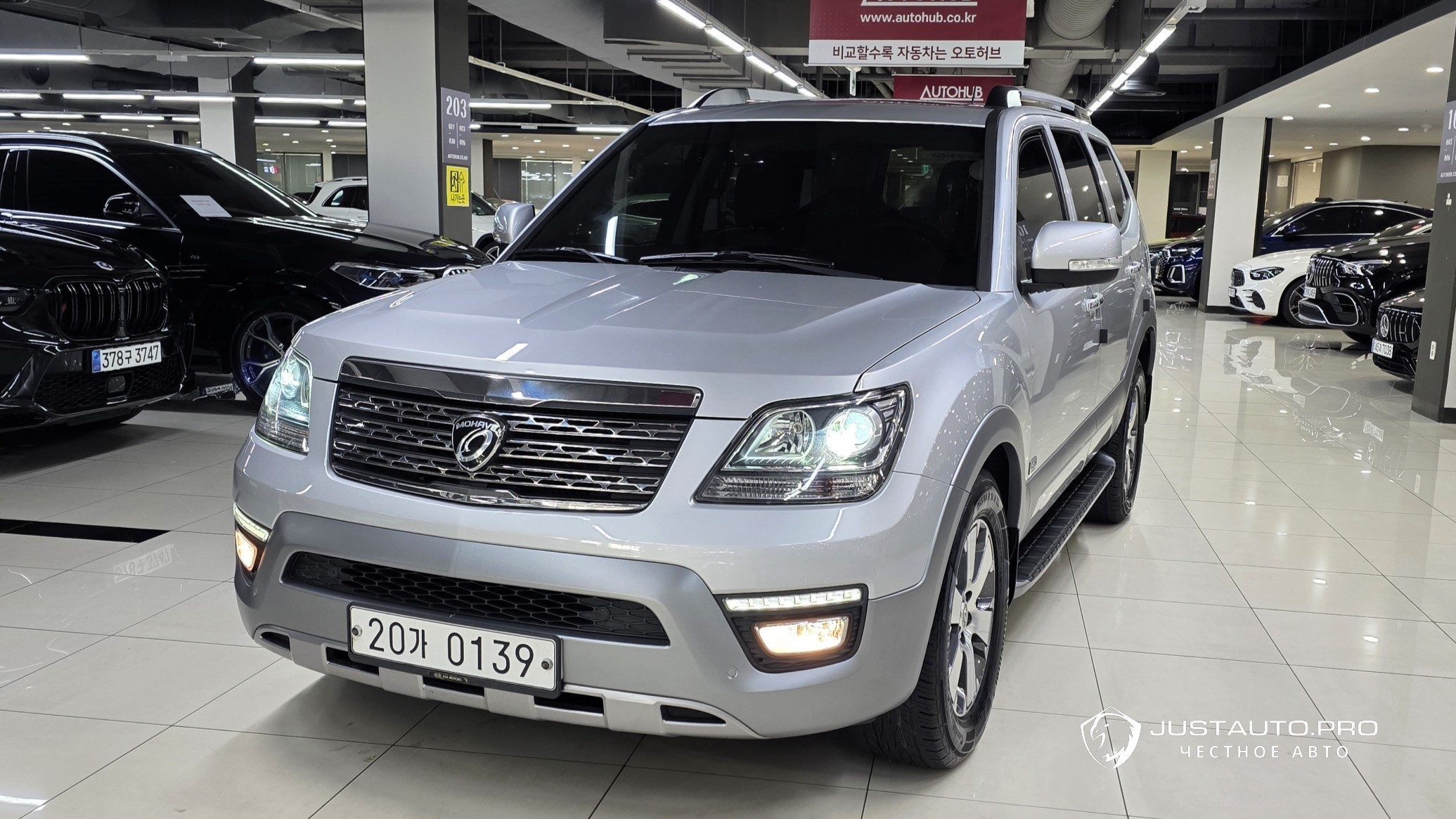 Автомобиль Kia Mohave