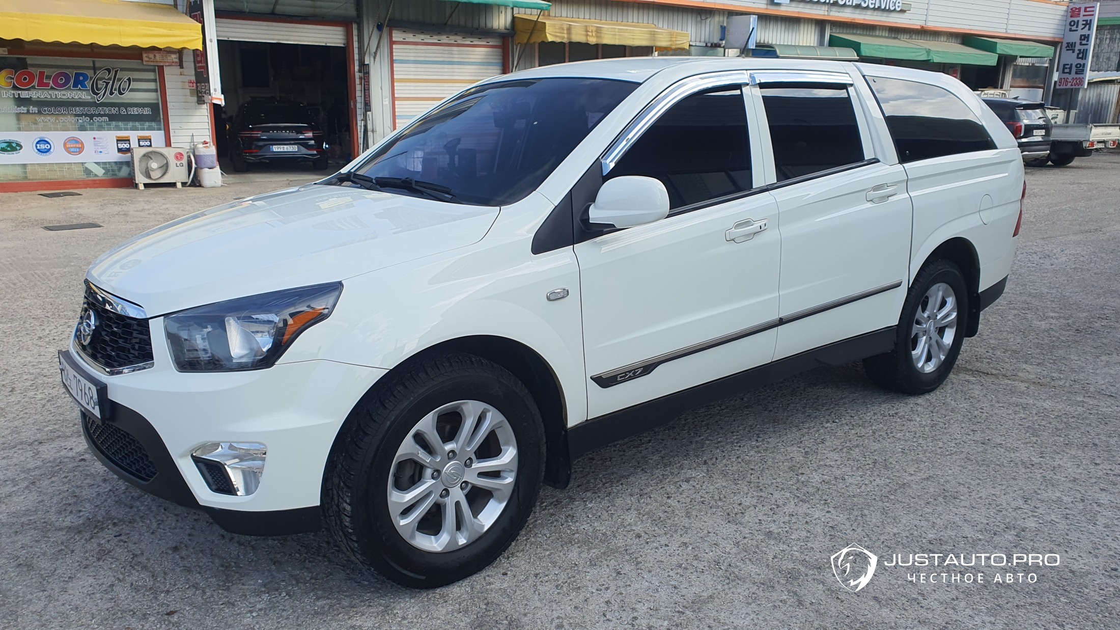 Автомобиль KG_Mobility_Ssangyong KORANDO