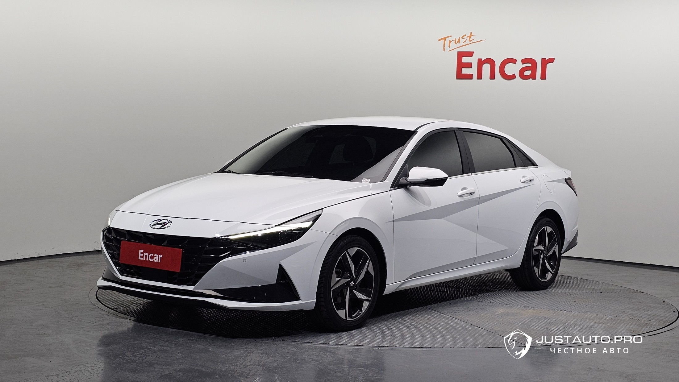 Автомобиль Hyundai AVANTE