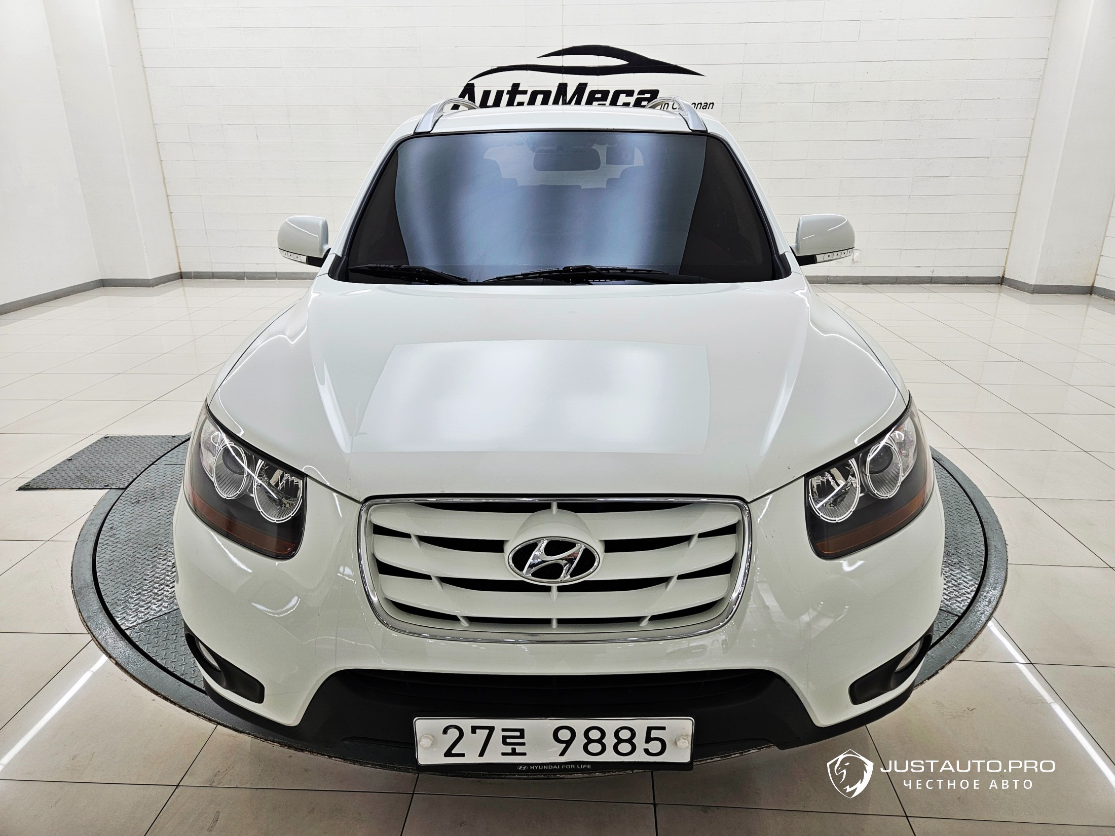 Автомобиль Hyundai Santafe