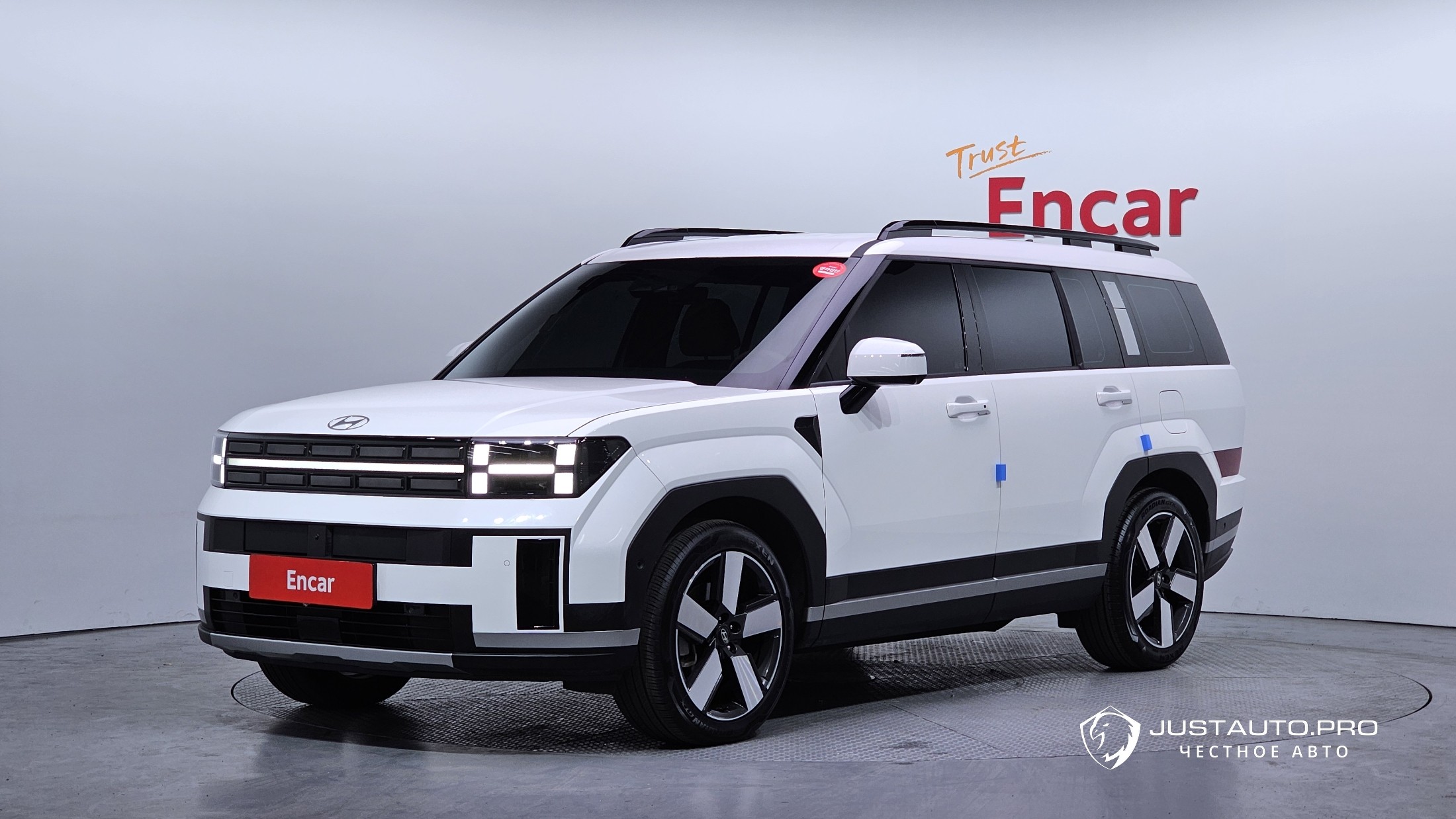 Автомобиль Hyundai Santafe