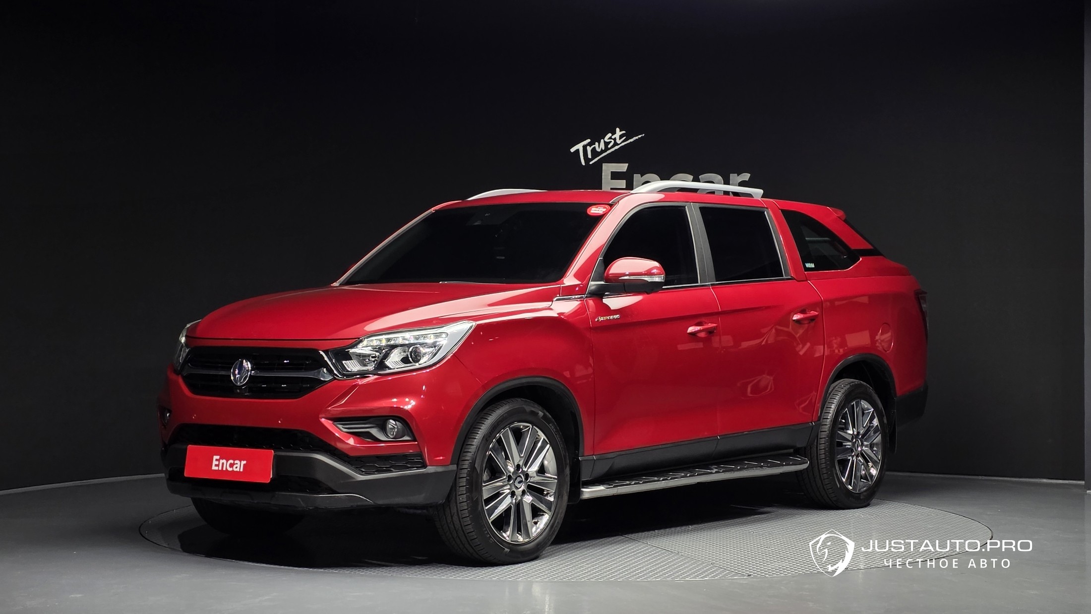 Автомобиль KG_Mobility_Ssangyong Rexton