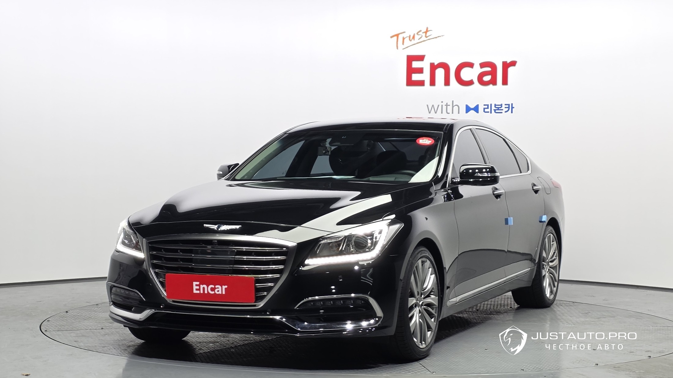 Автомобиль Genesis G80