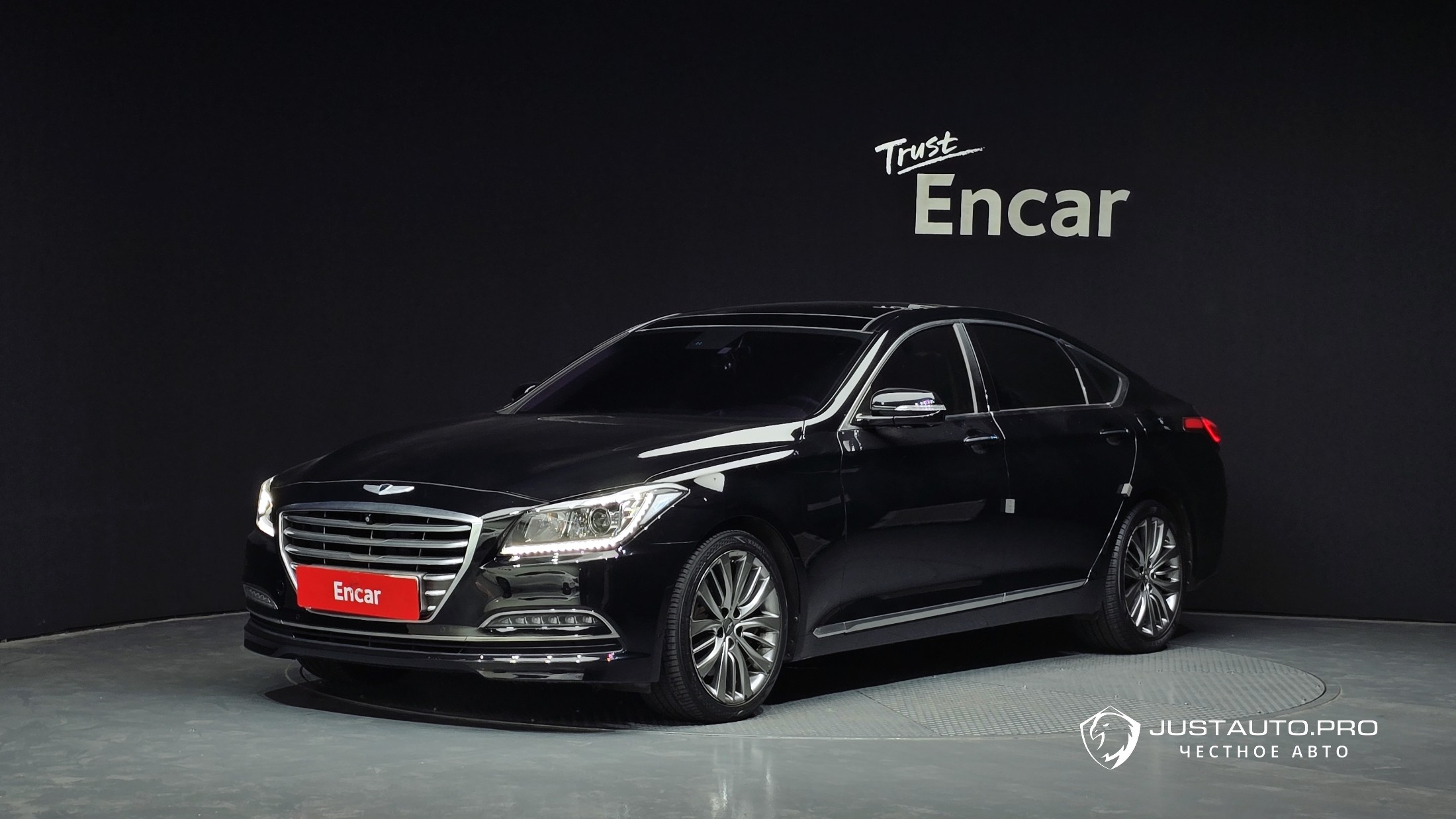 Автомобиль Hyundai Genesis