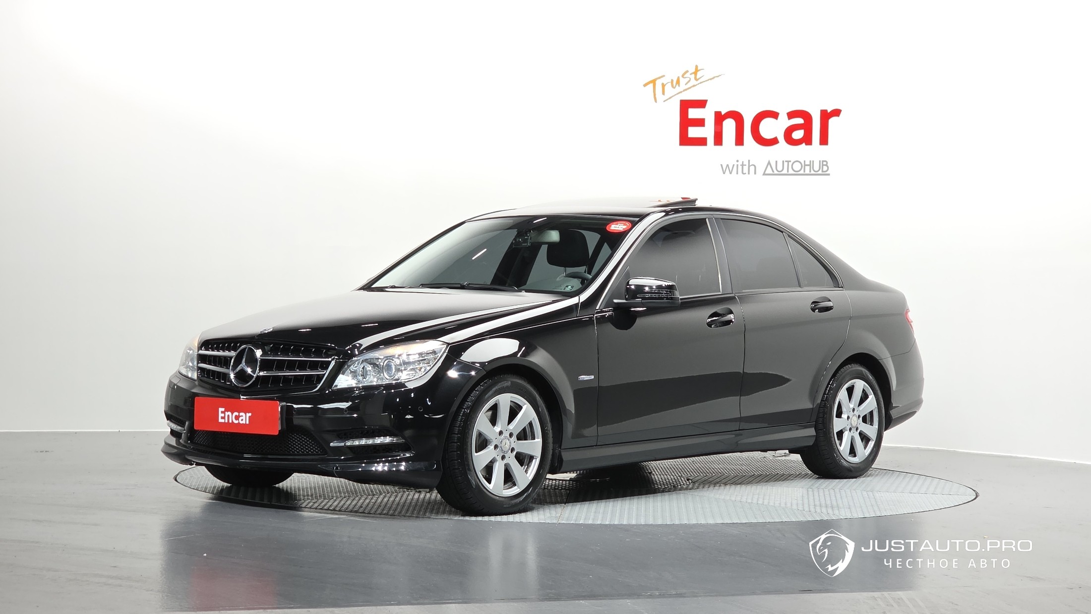 Автомобиль Mercedes-Benz C-Class